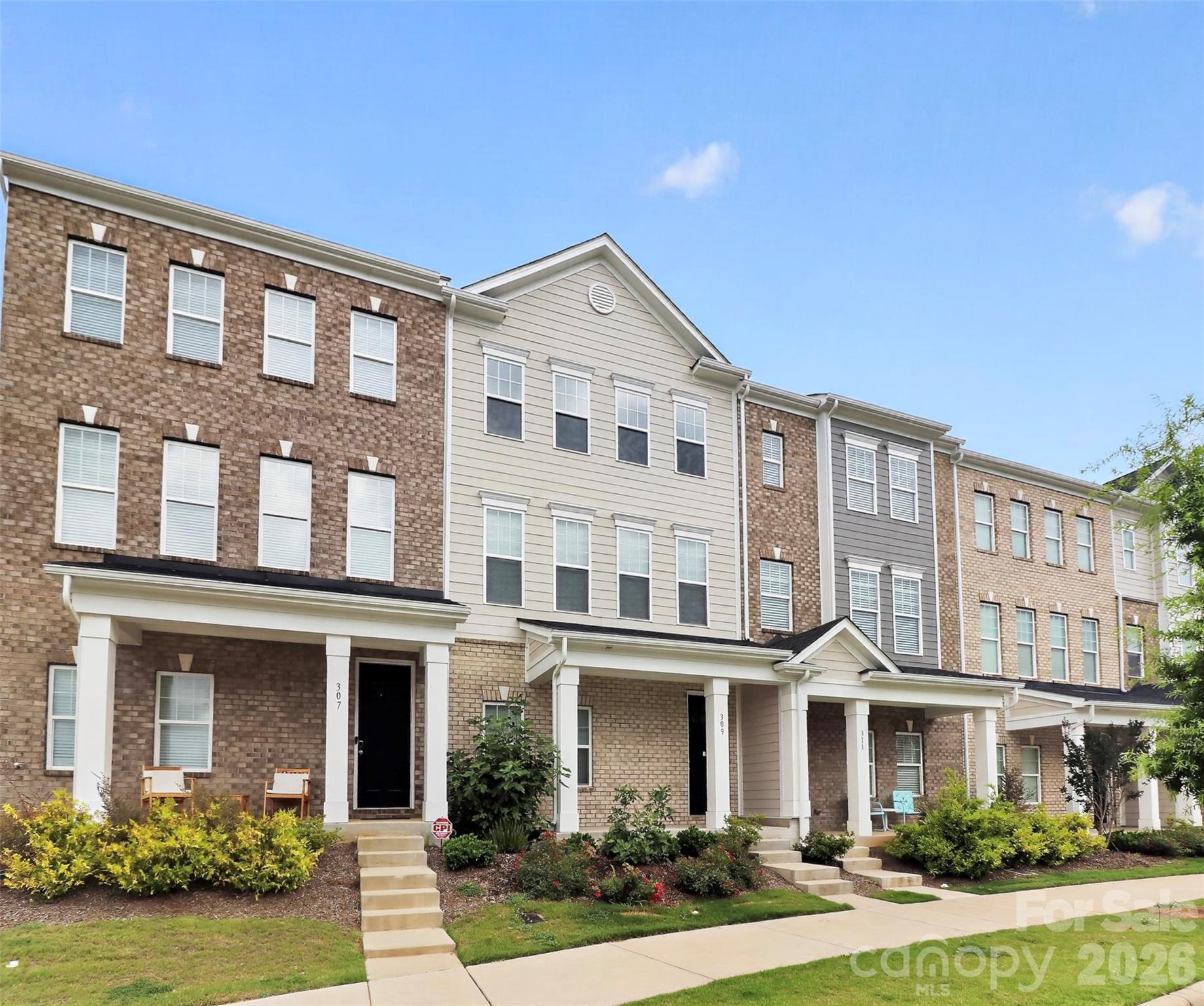 309 Cramerton Mills Parkway Property Photo 1
