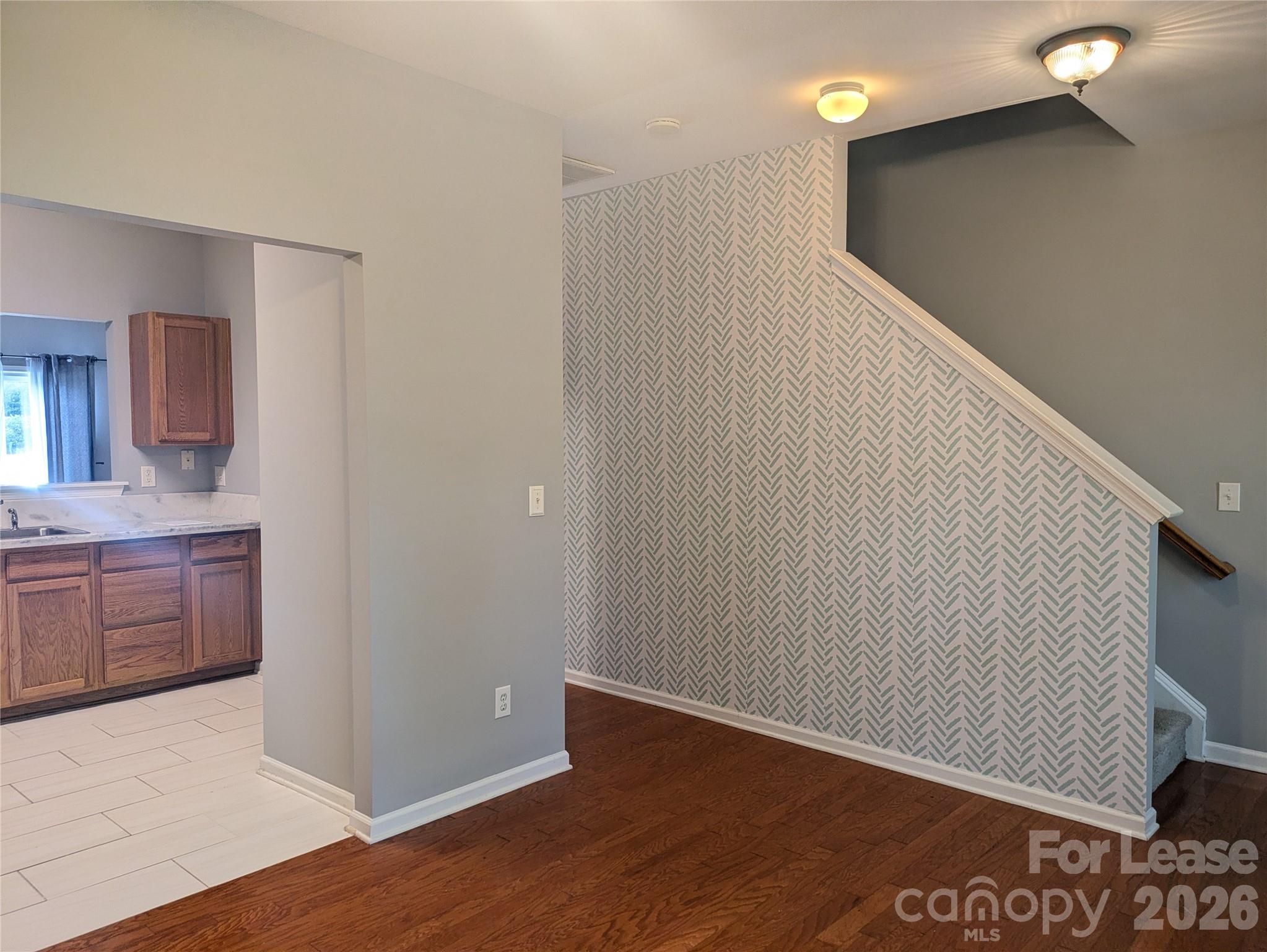 18474 Streamline Court Property Photo 3