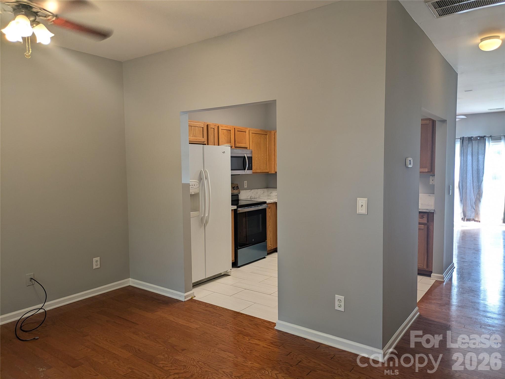 18474 Streamline Court Property Photo 4