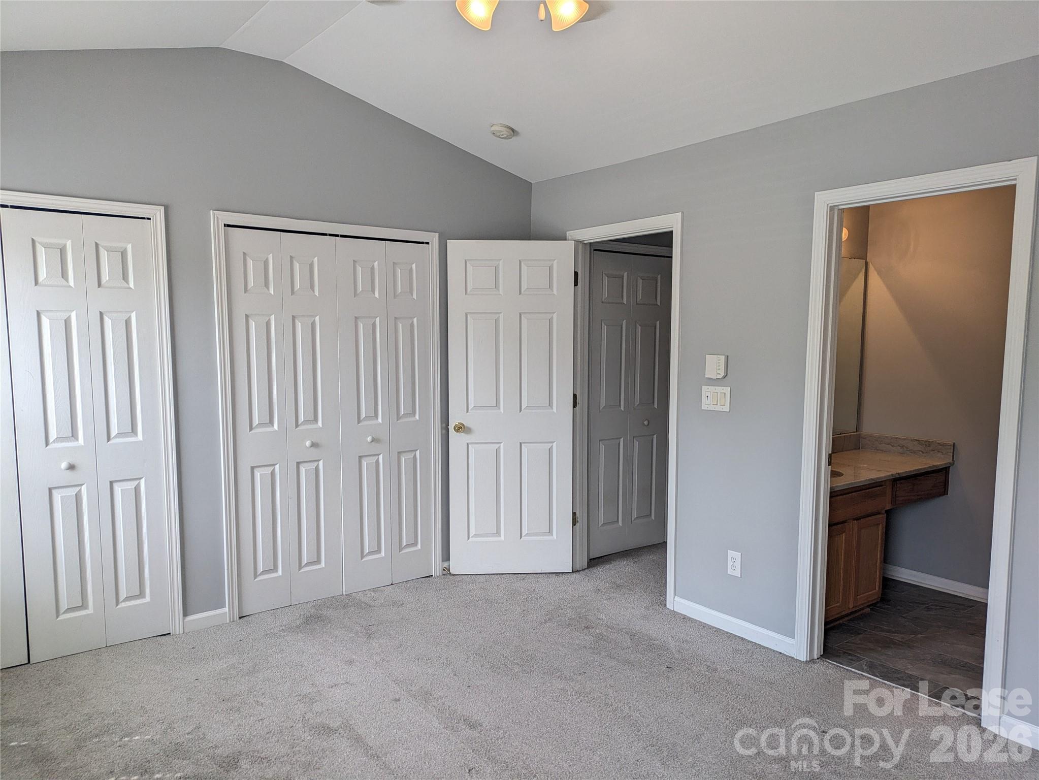 18474 Streamline Court Property Photo 12