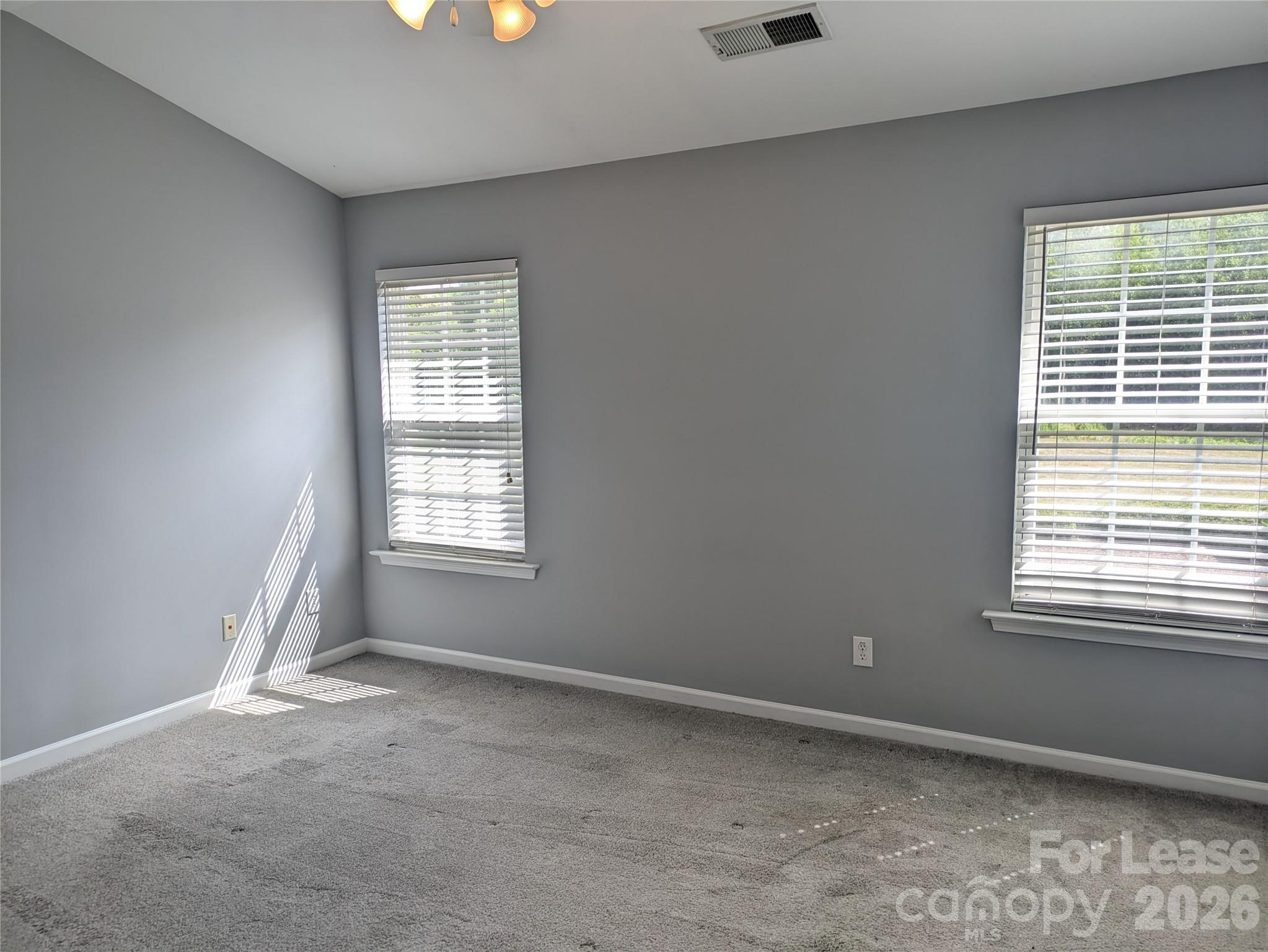18474 Streamline Court Property Photo 13