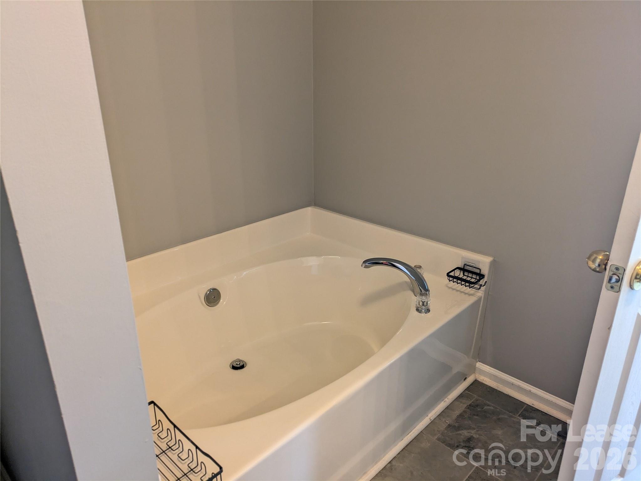 18474 Streamline Court Property Photo 16