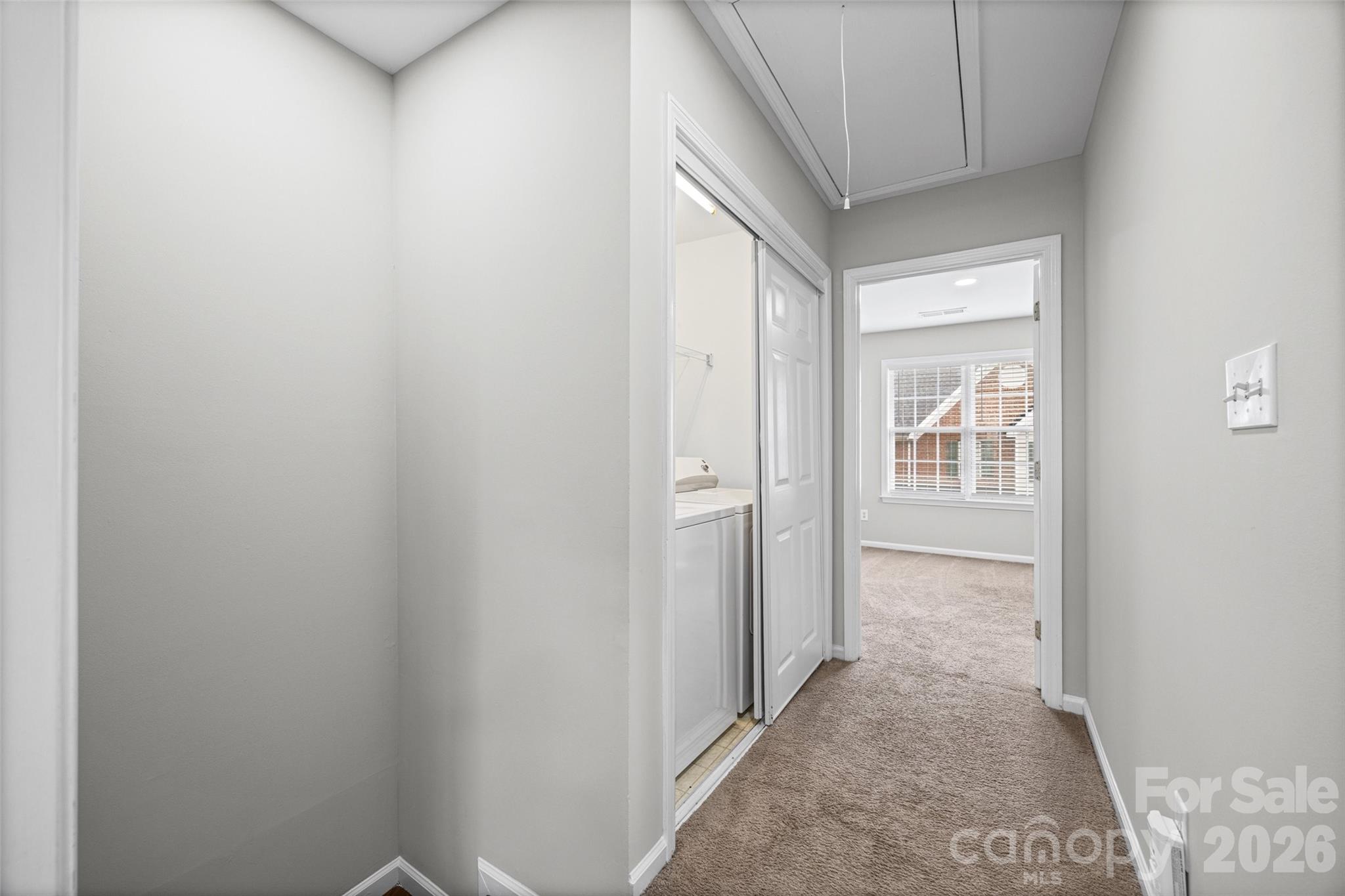 2113 Lennoxshire Square Court Property Photo 11
