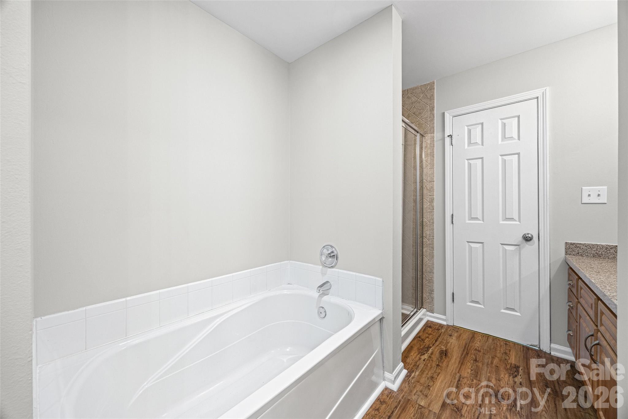 2113 Lennoxshire Square Court Property Photo 17