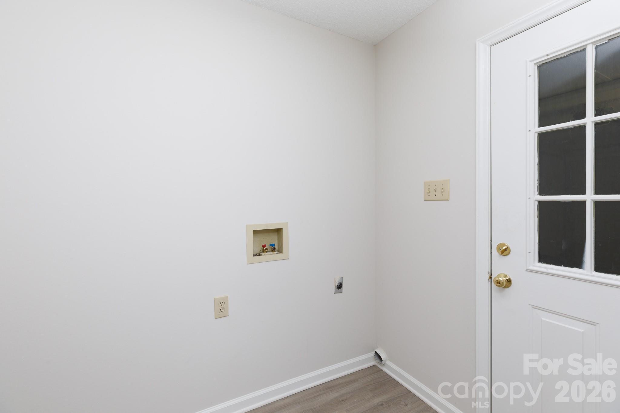 1108 Ebinport Road Property Photo 28