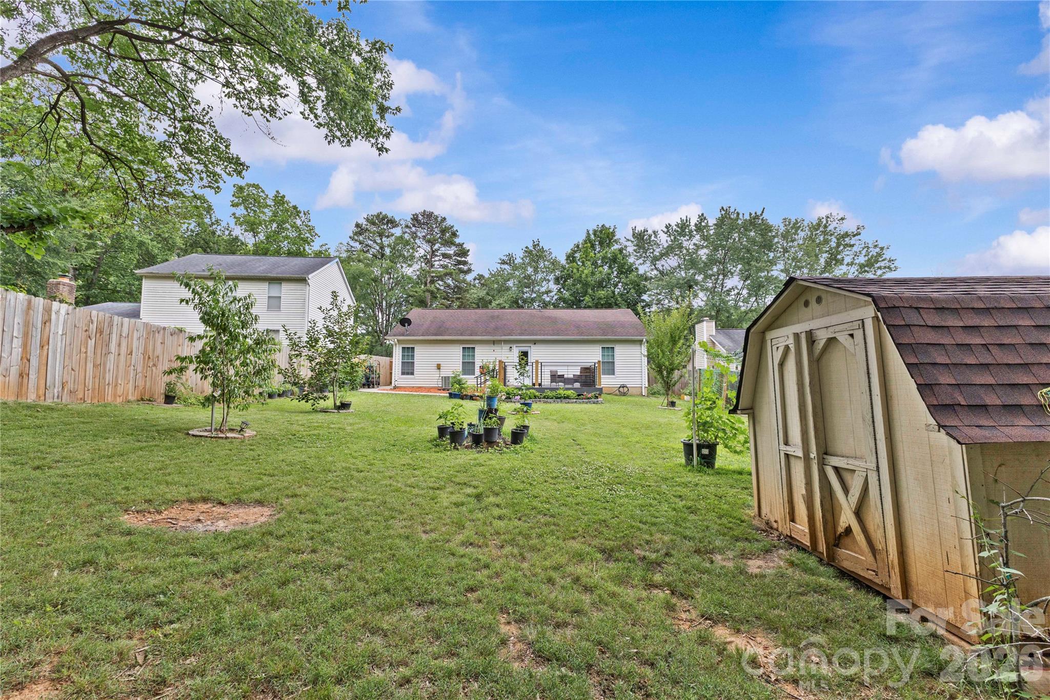 7130 Bluff Wood Cove Property Photo 44