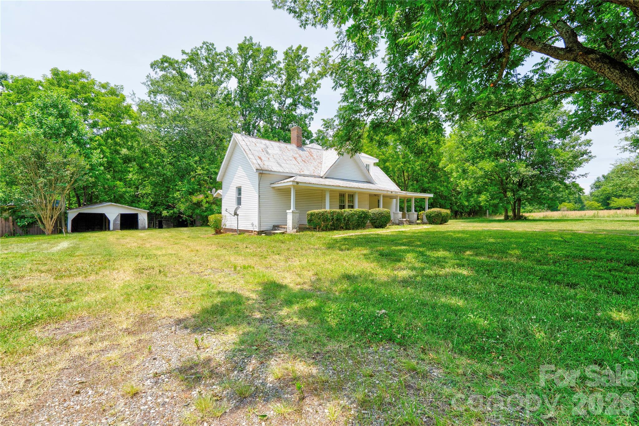 1813 Saint Marks Church Road Property Photo 13
