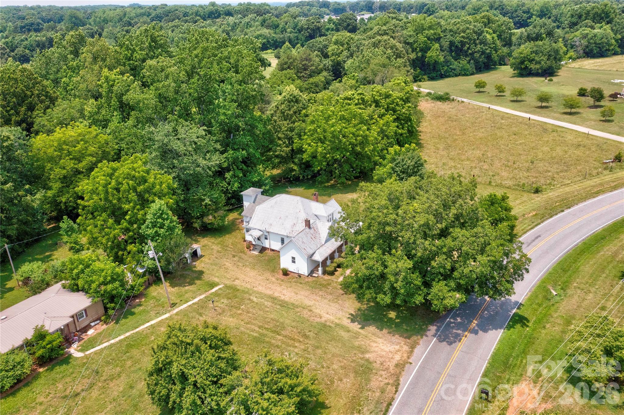 1813 Saint Marks Church Road Property Photo 14