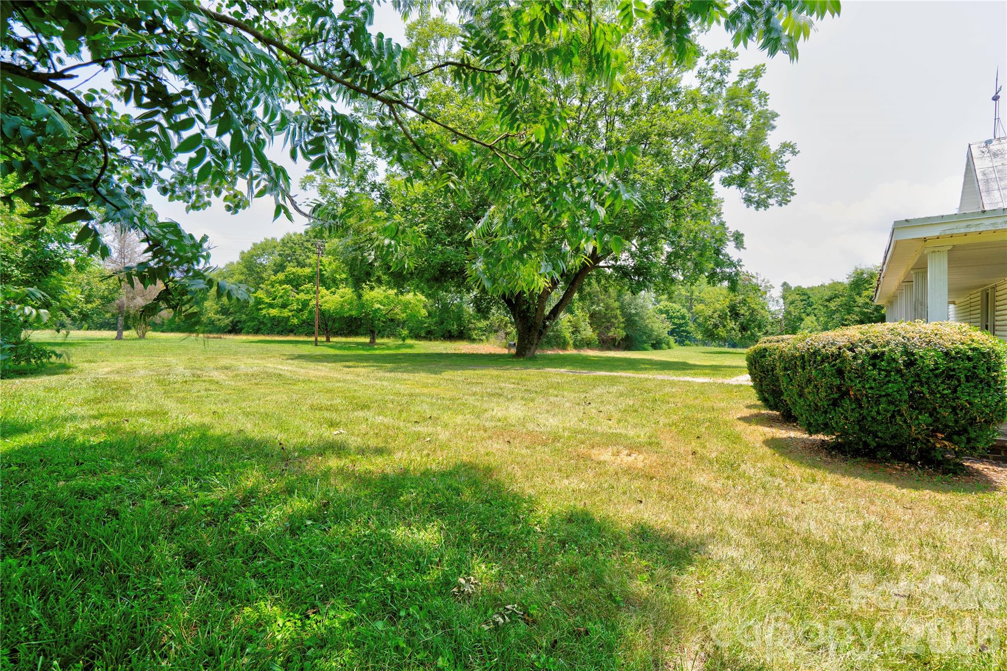 1813 Saint Marks Church Road Property Photo 20