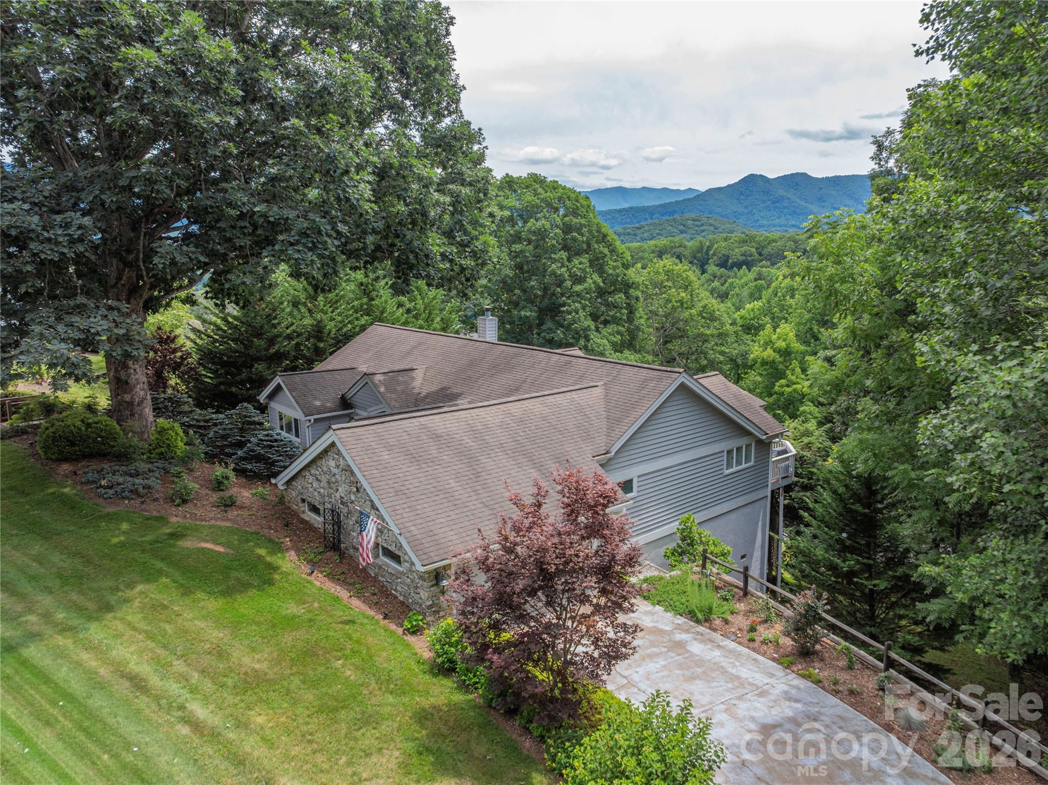 94 Oakcrest Lane Property Photo 36