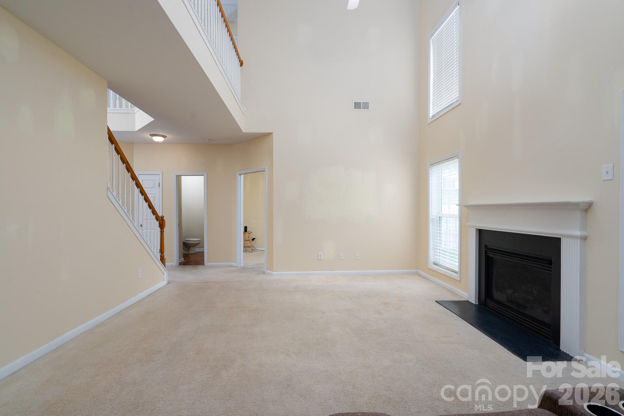 9603 Tramacera Court Property Photo 12