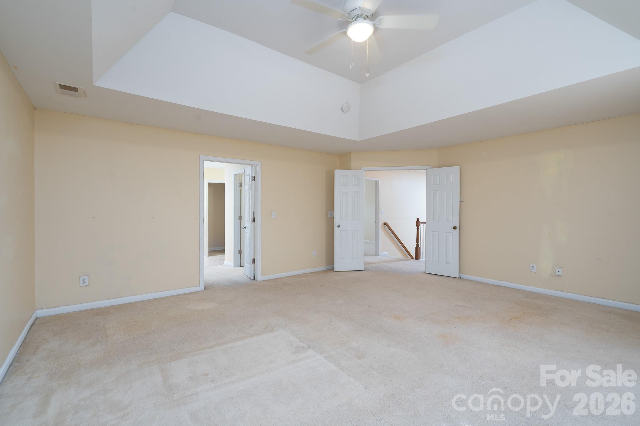 9603 Tramacera Court Property Photo 33