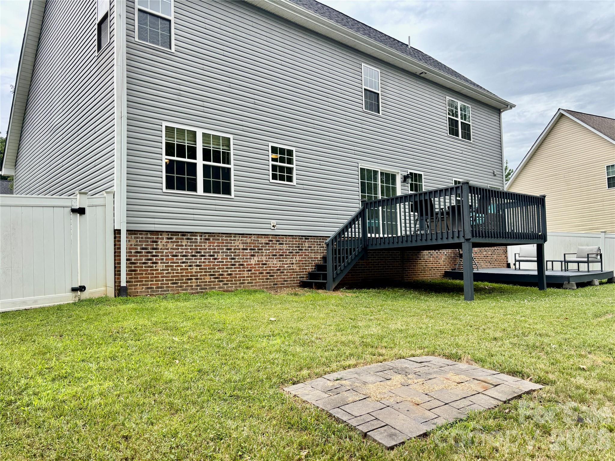 229 17th Avenue Property Photo 30