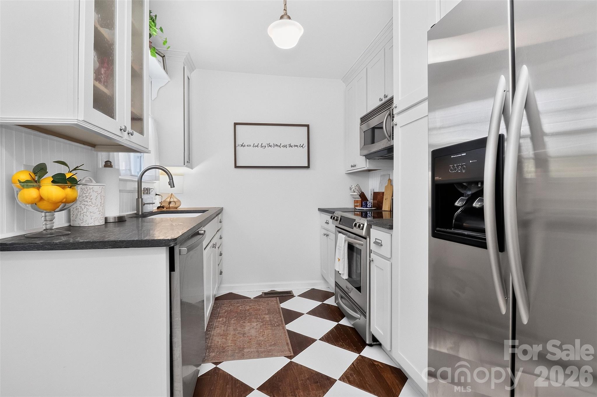 219 Wakefield Drive Property Photo 13