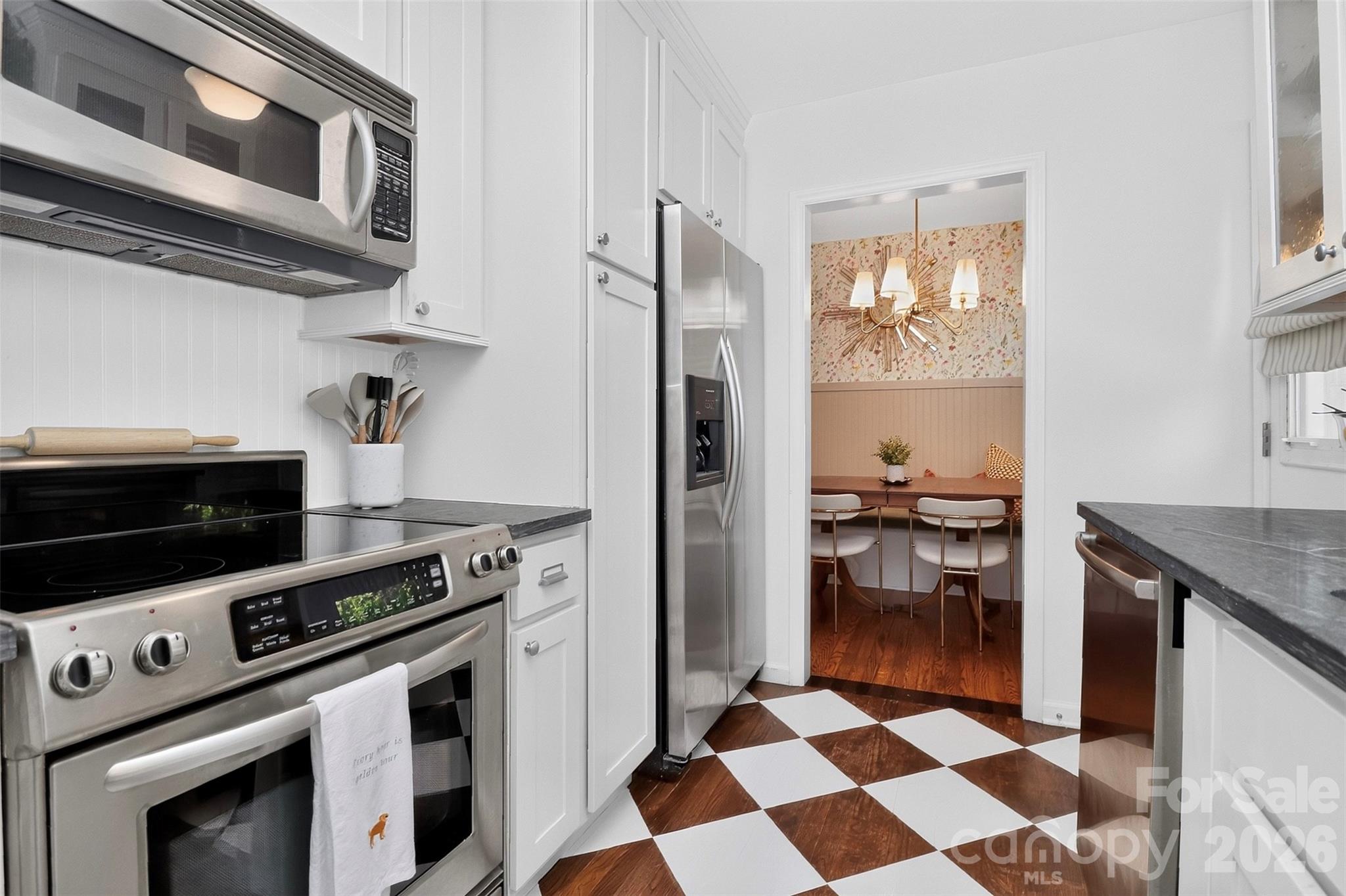 219 Wakefield Drive Property Photo 15