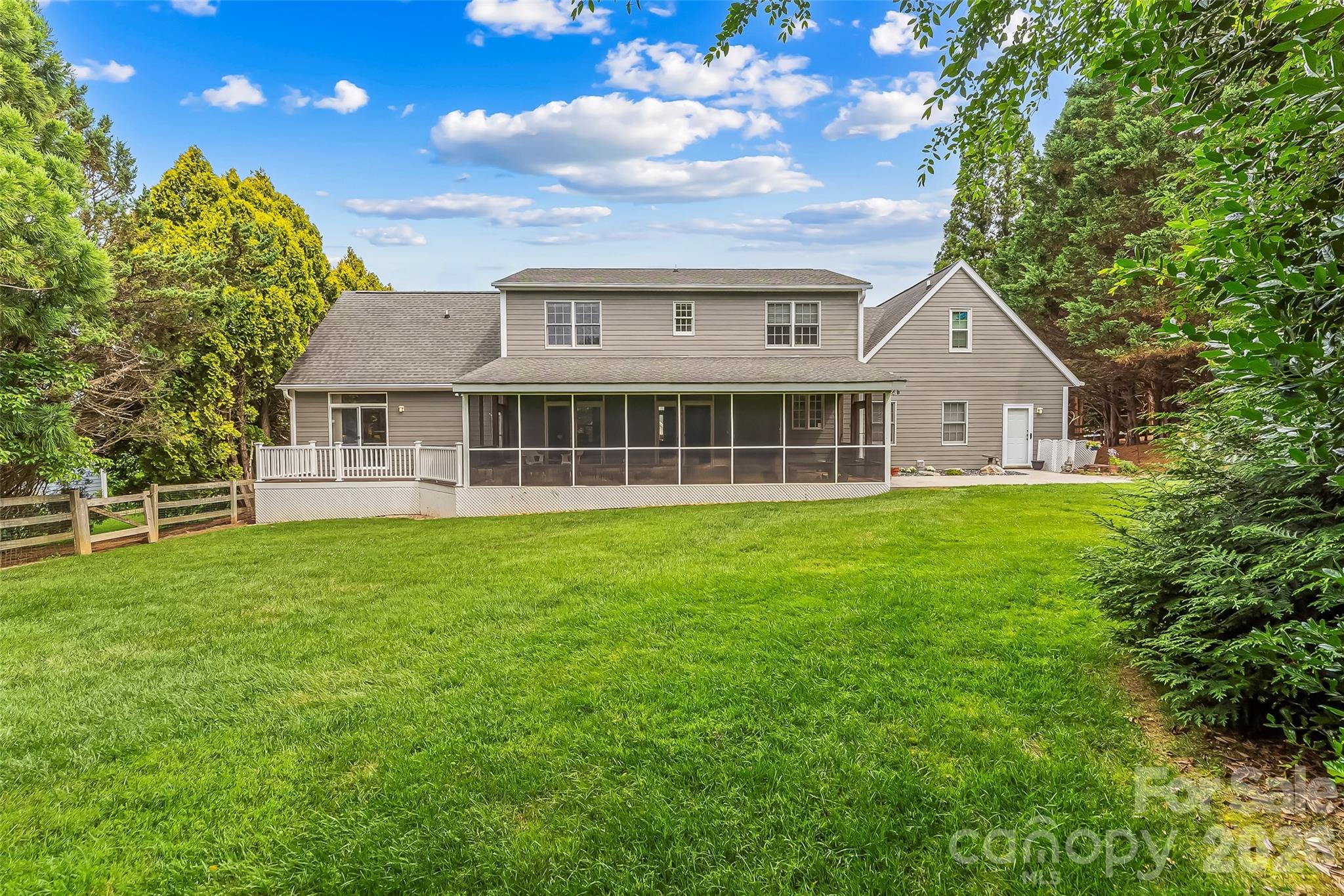 6 Southbrook Drive Property Photo 2