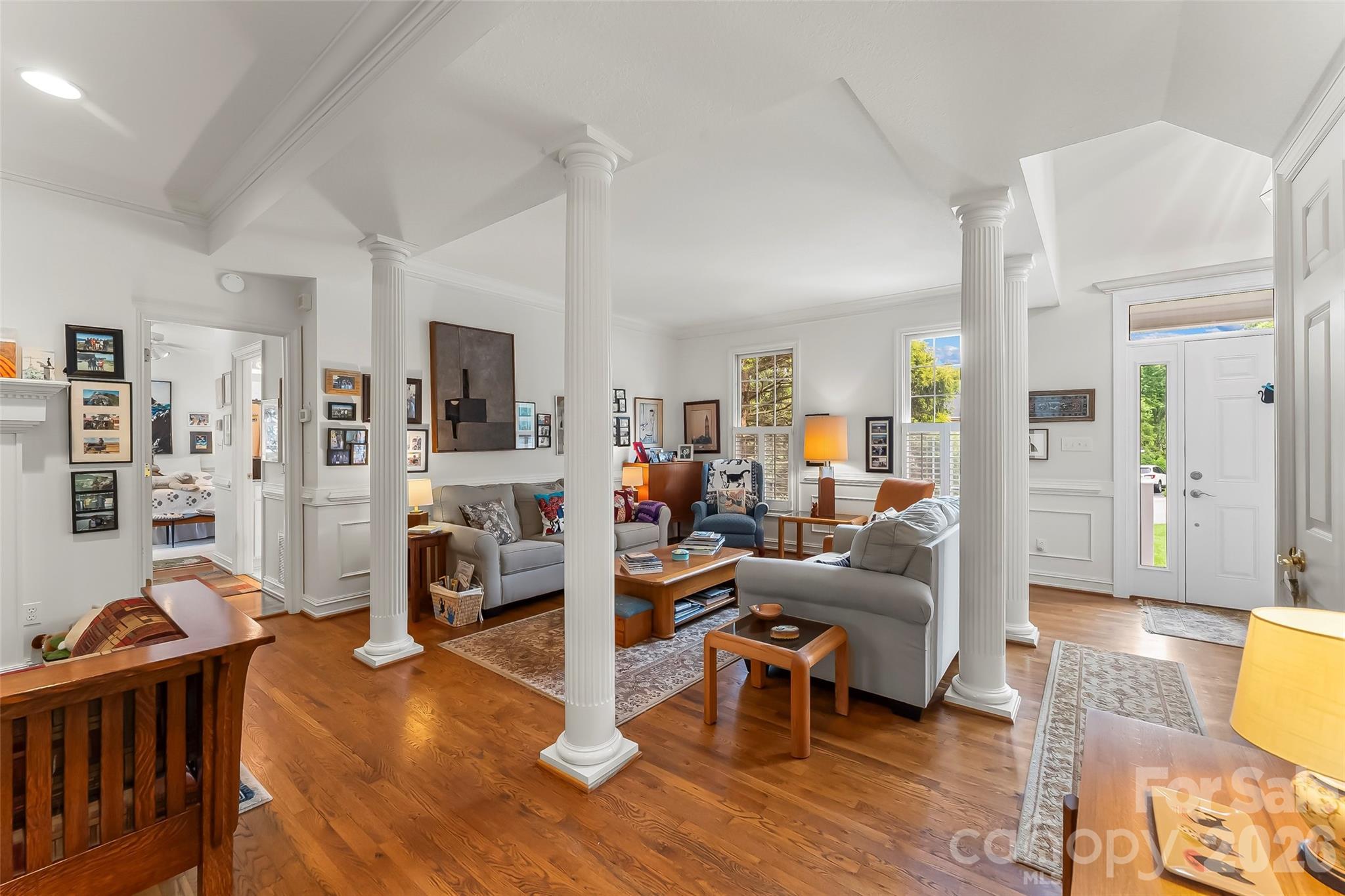 6 Southbrook Drive Property Photo 3