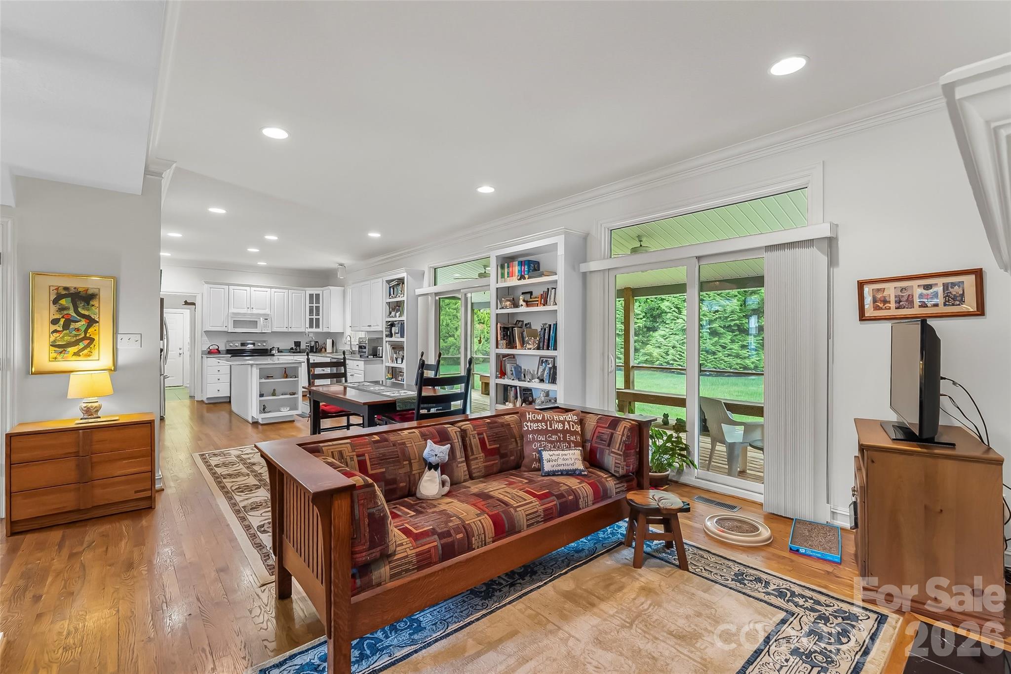 6 Southbrook Drive Property Photo 4