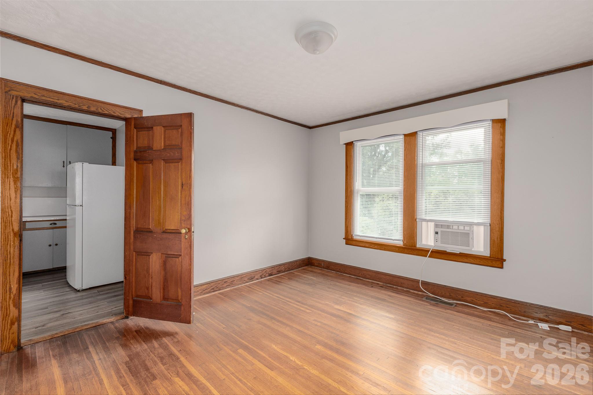 46 Gilkey Street Property Photo 6