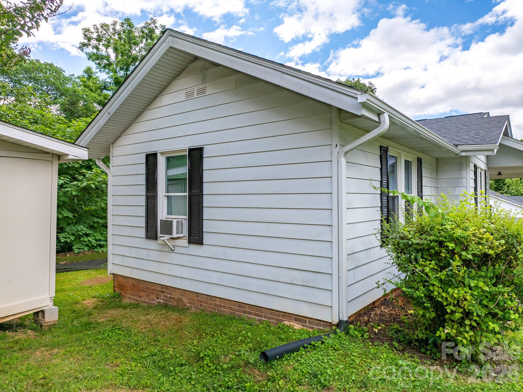 46 Gilkey Street Property Photo 23