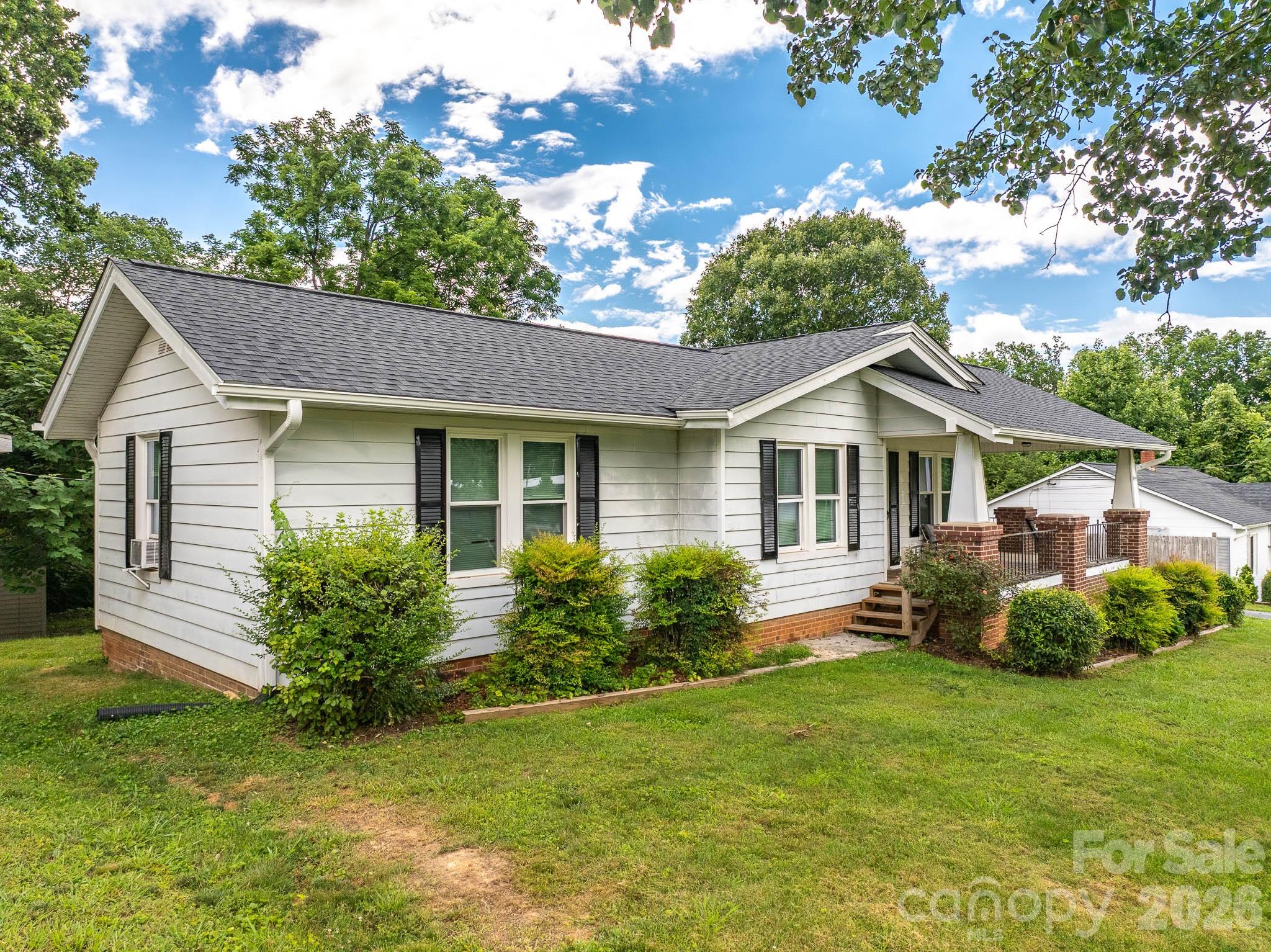 46 Gilkey Street Property Photo 24