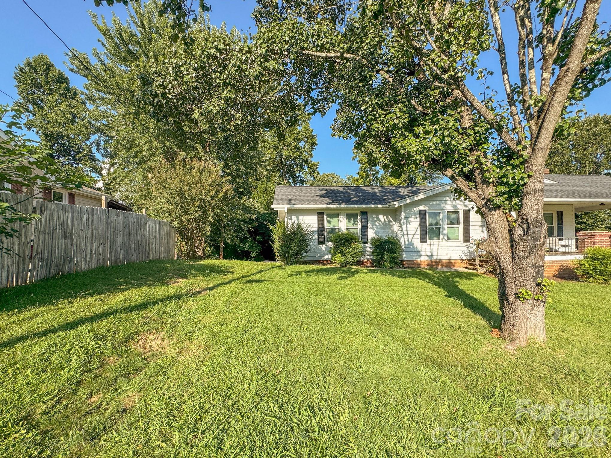 46 Gilkey Street Property Photo 39