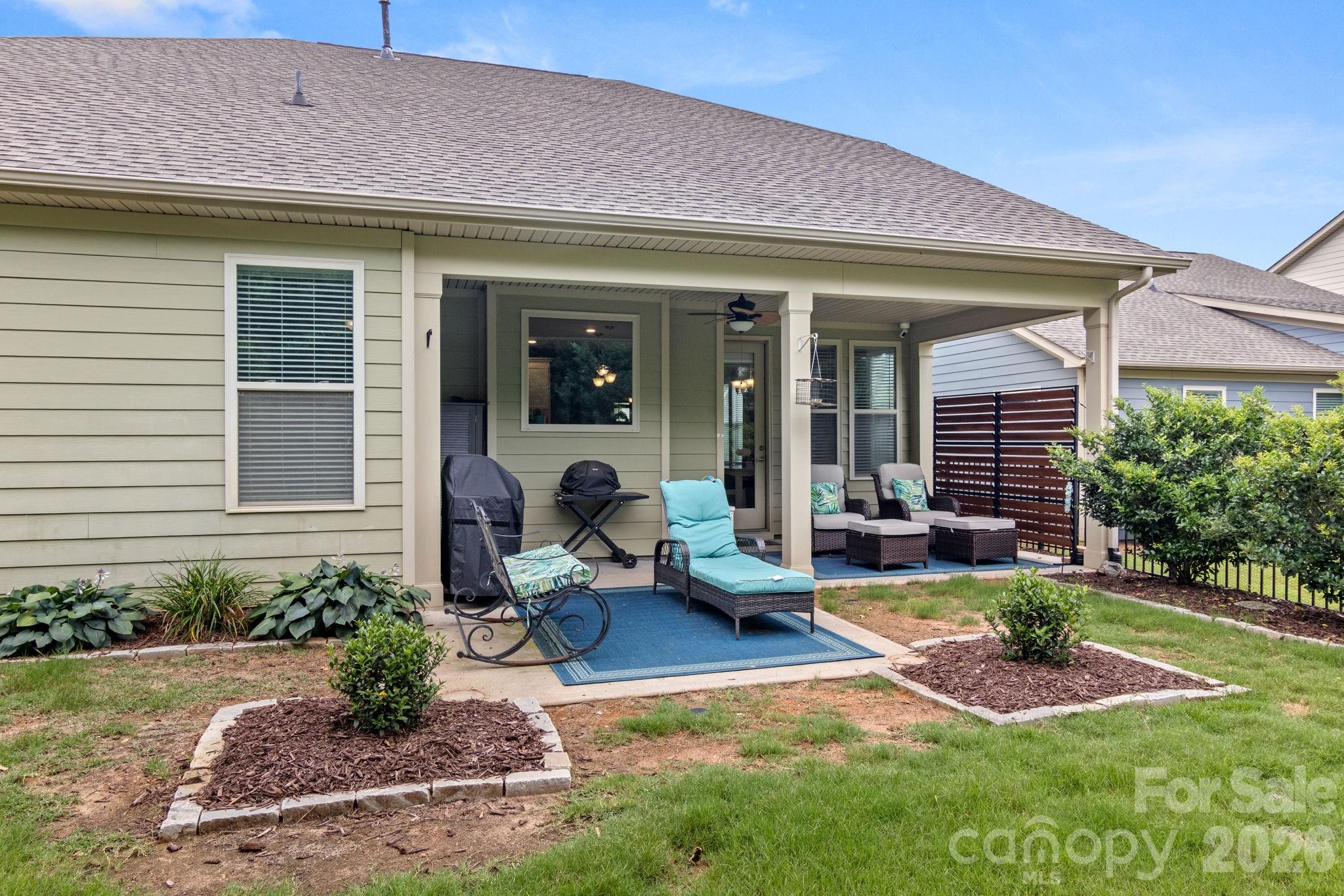 8416 Festival Way Property Photo 7