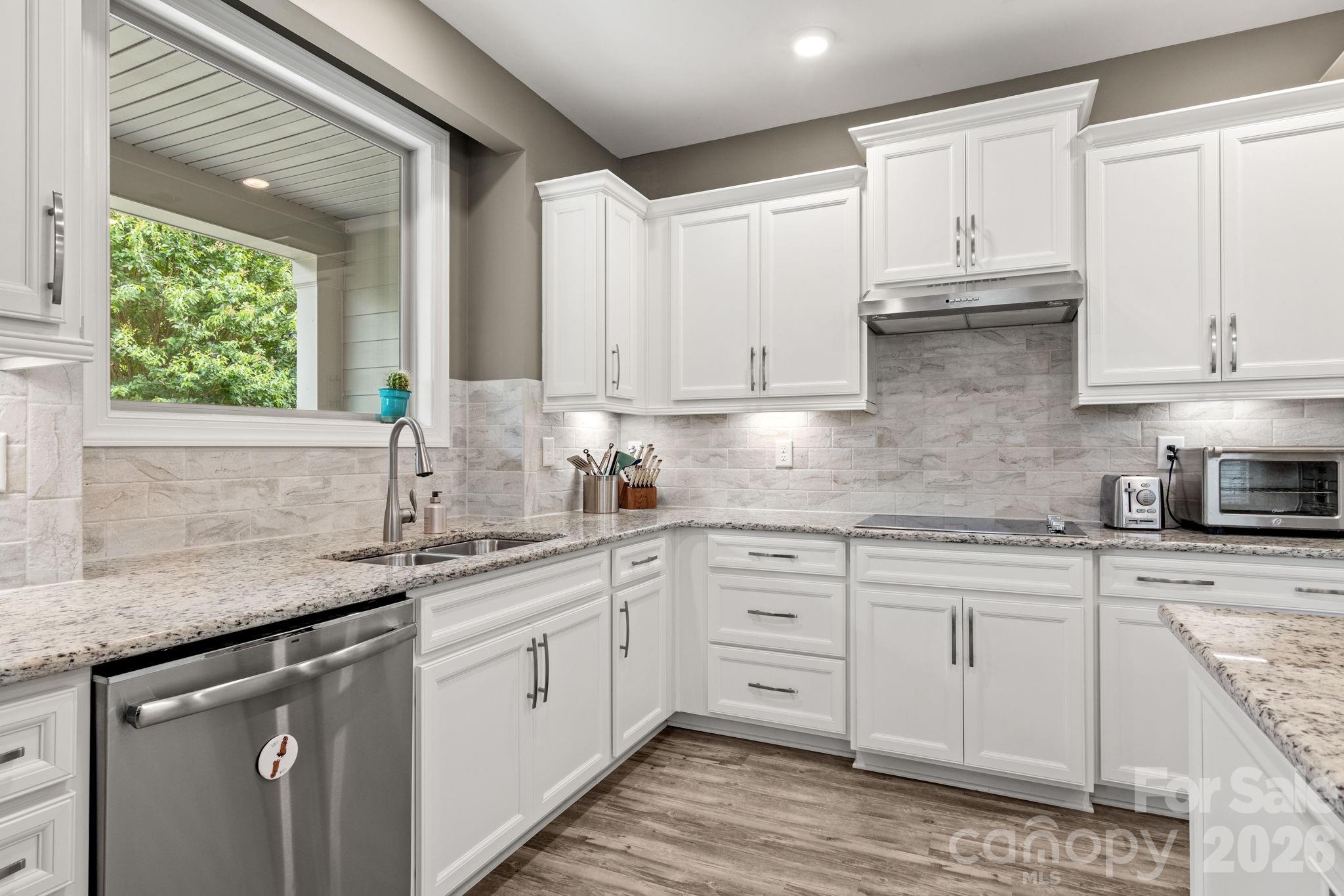 8416 Festival Way Property Photo 20