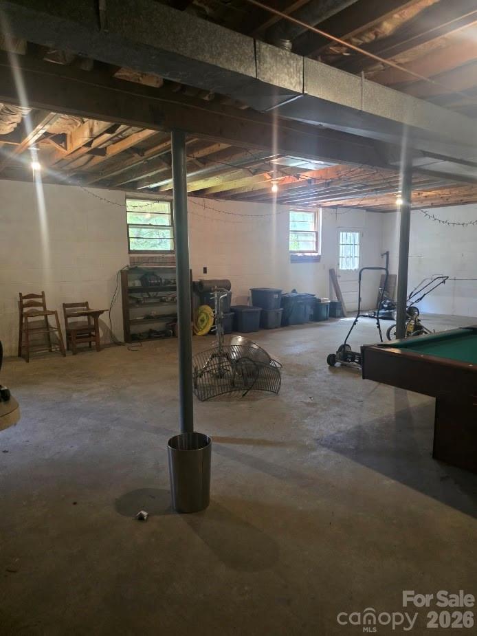629 Willow Road Property Photo 14