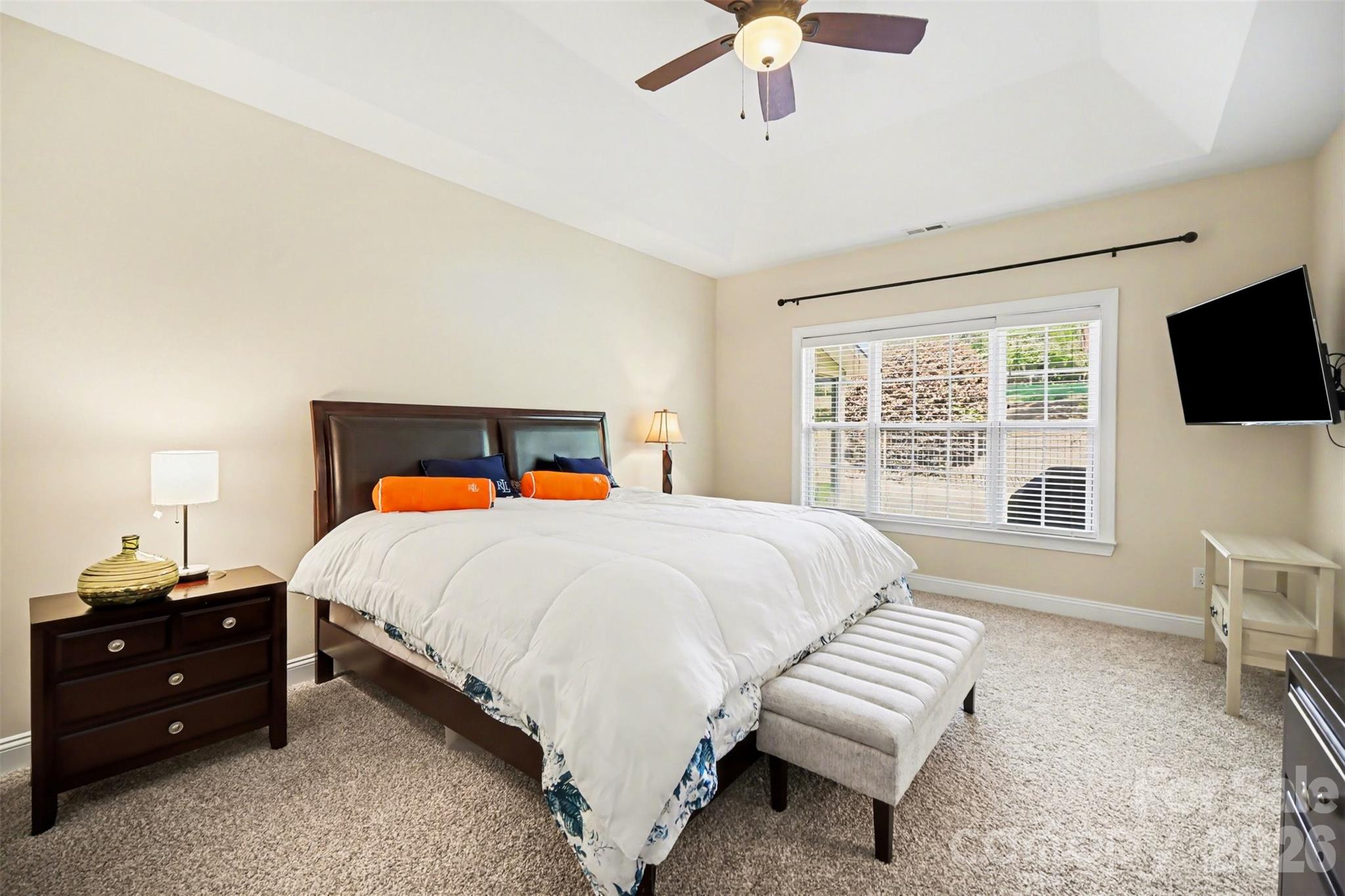 7999 Worth Way Property Photo 16