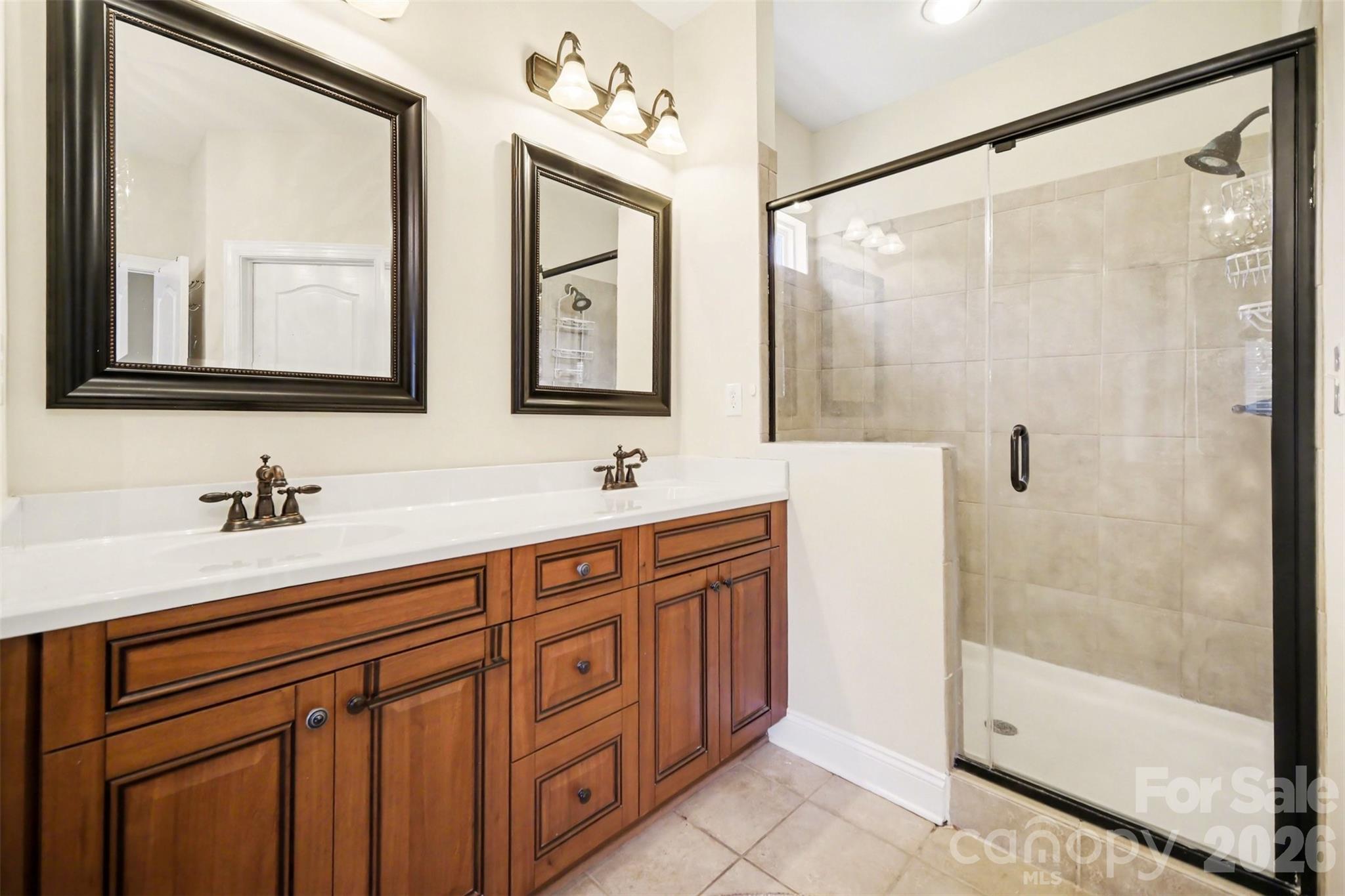 7999 Worth Way Property Photo 19