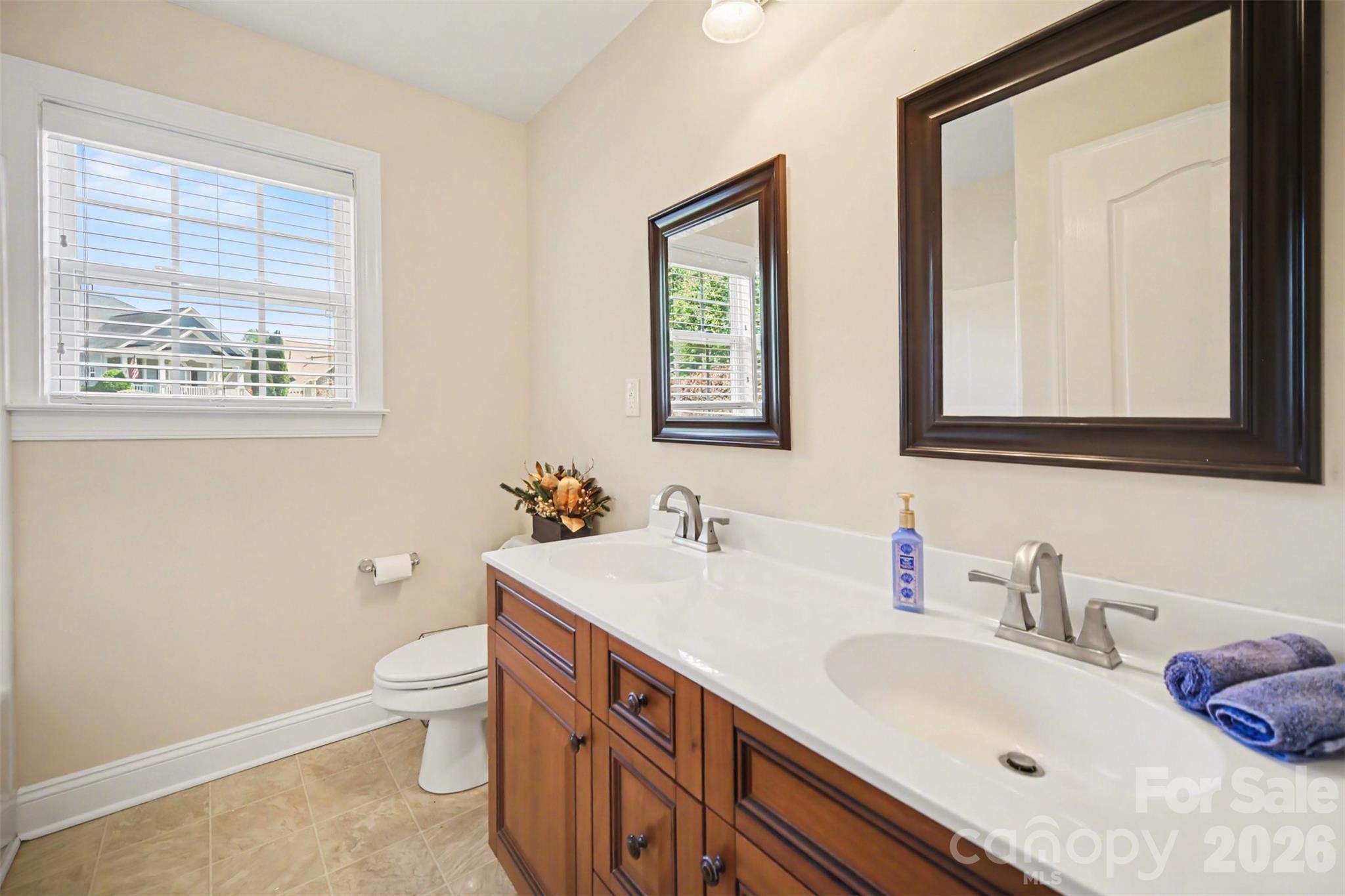 7999 Worth Way Property Photo 29