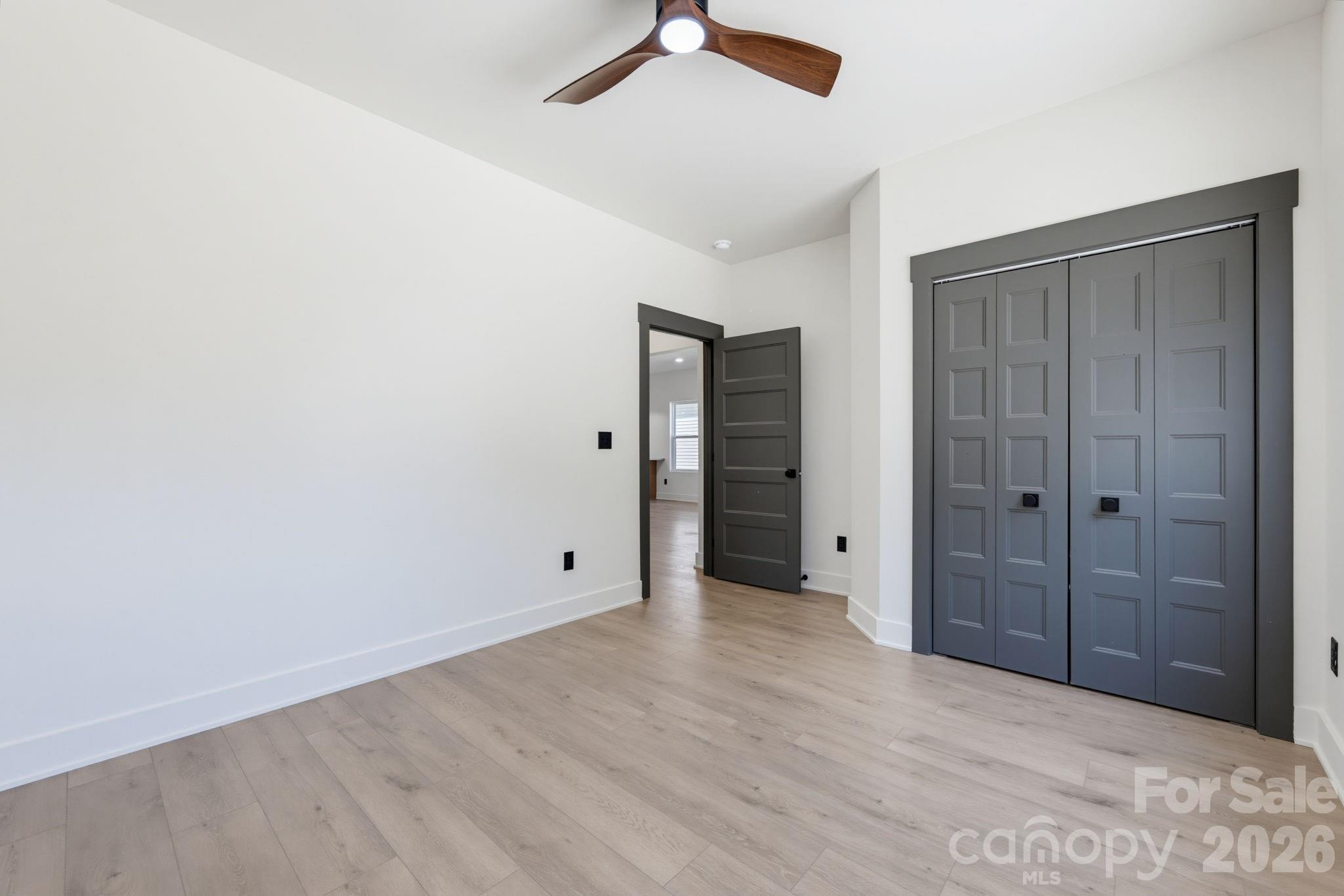 413 S Boyd Street Property Photo 26