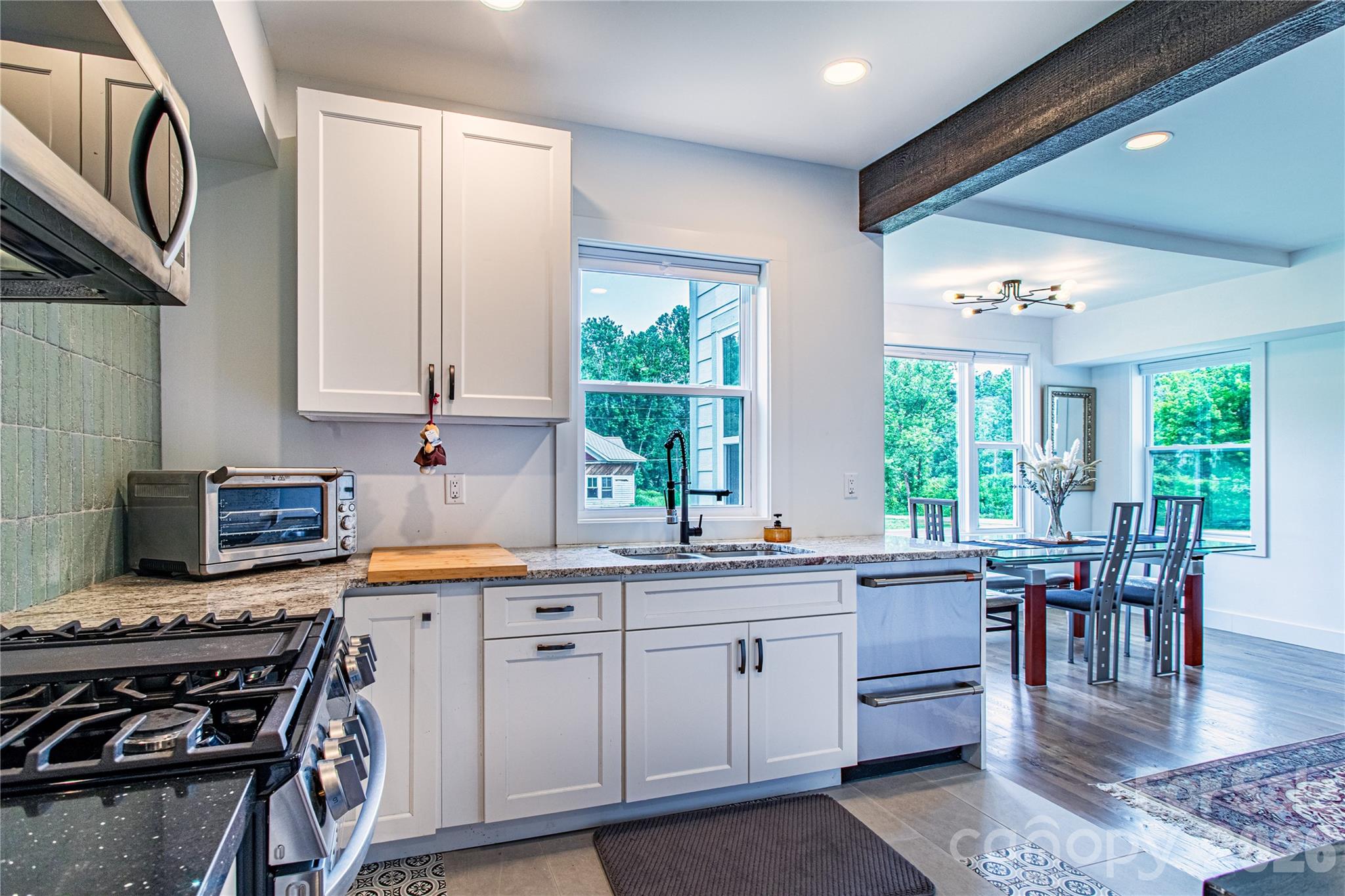 16 Riverside Drive Property Photo 14