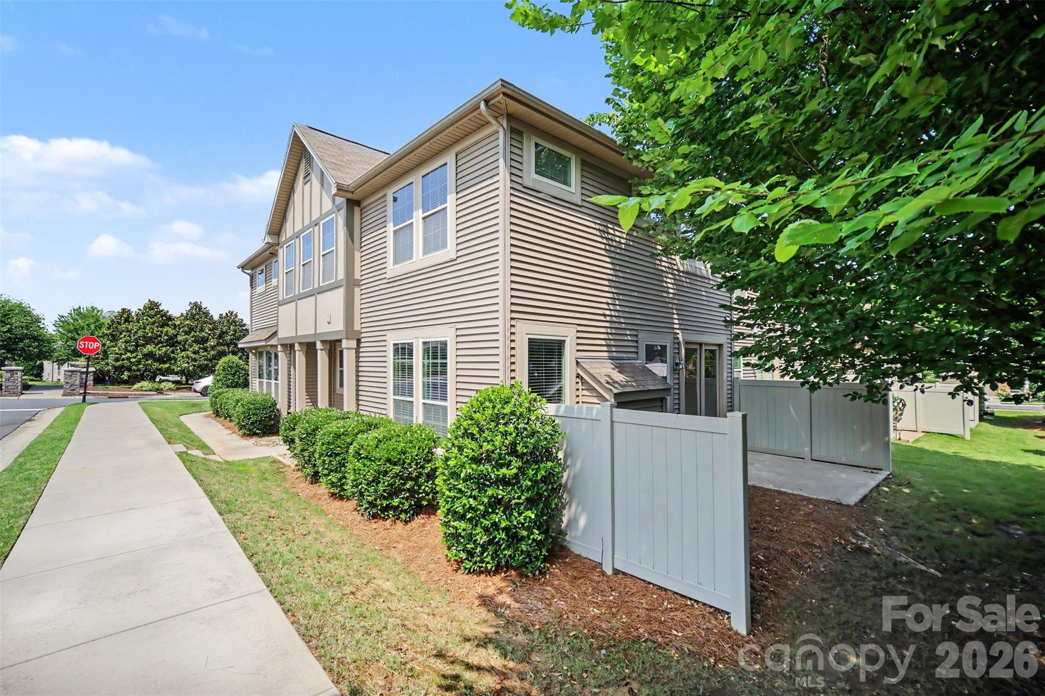824 Ayrshire Avenue Property Photo 29
