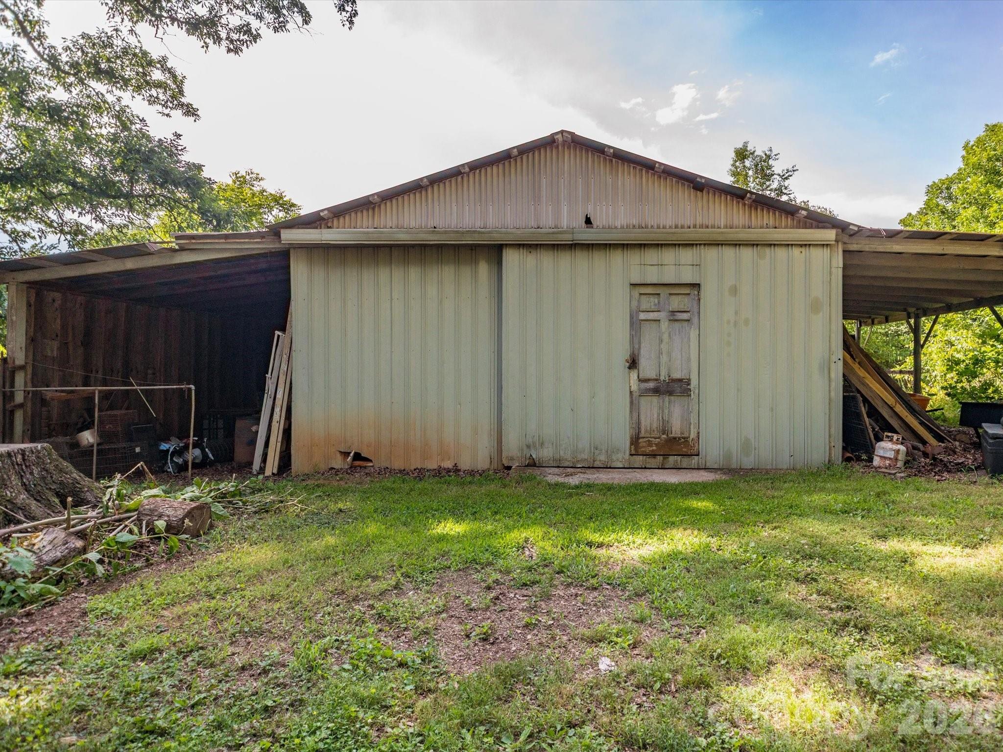 2111 Emmanuel Church Road Property Photo 31