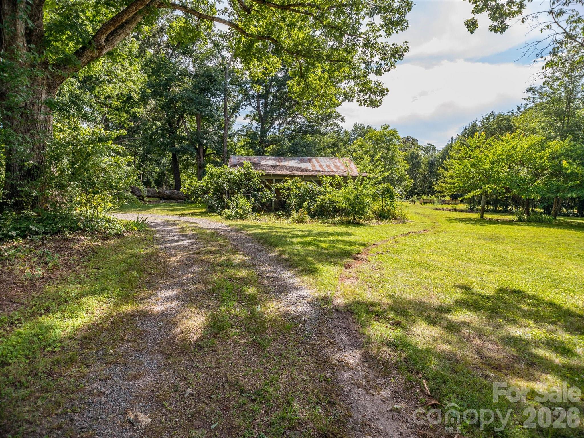 2111 Emmanuel Church Road Property Photo 32