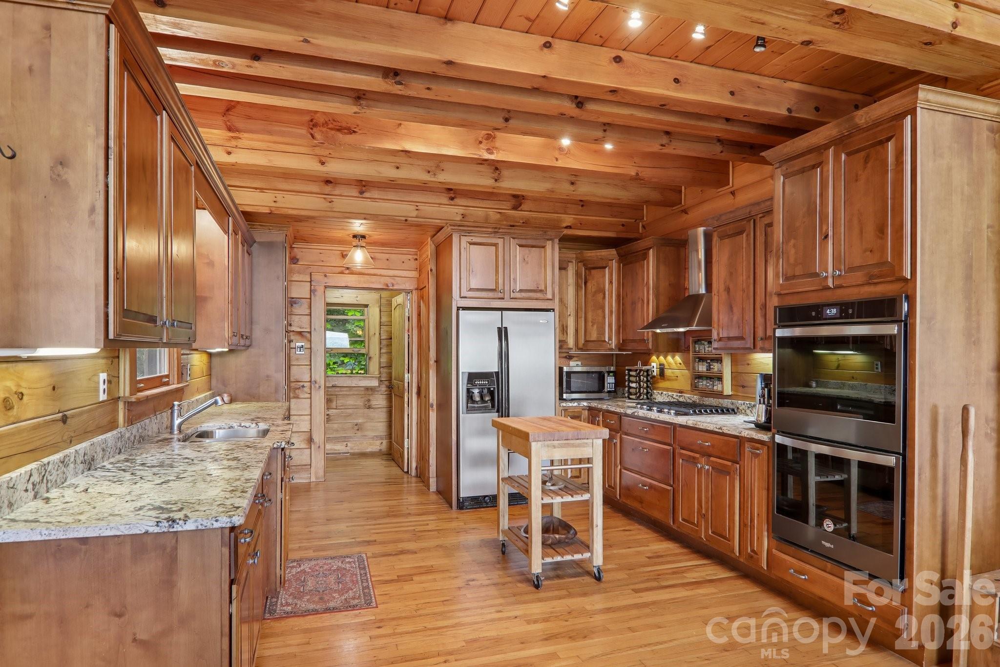 1250 Cobblestone Drive Property Photo 18