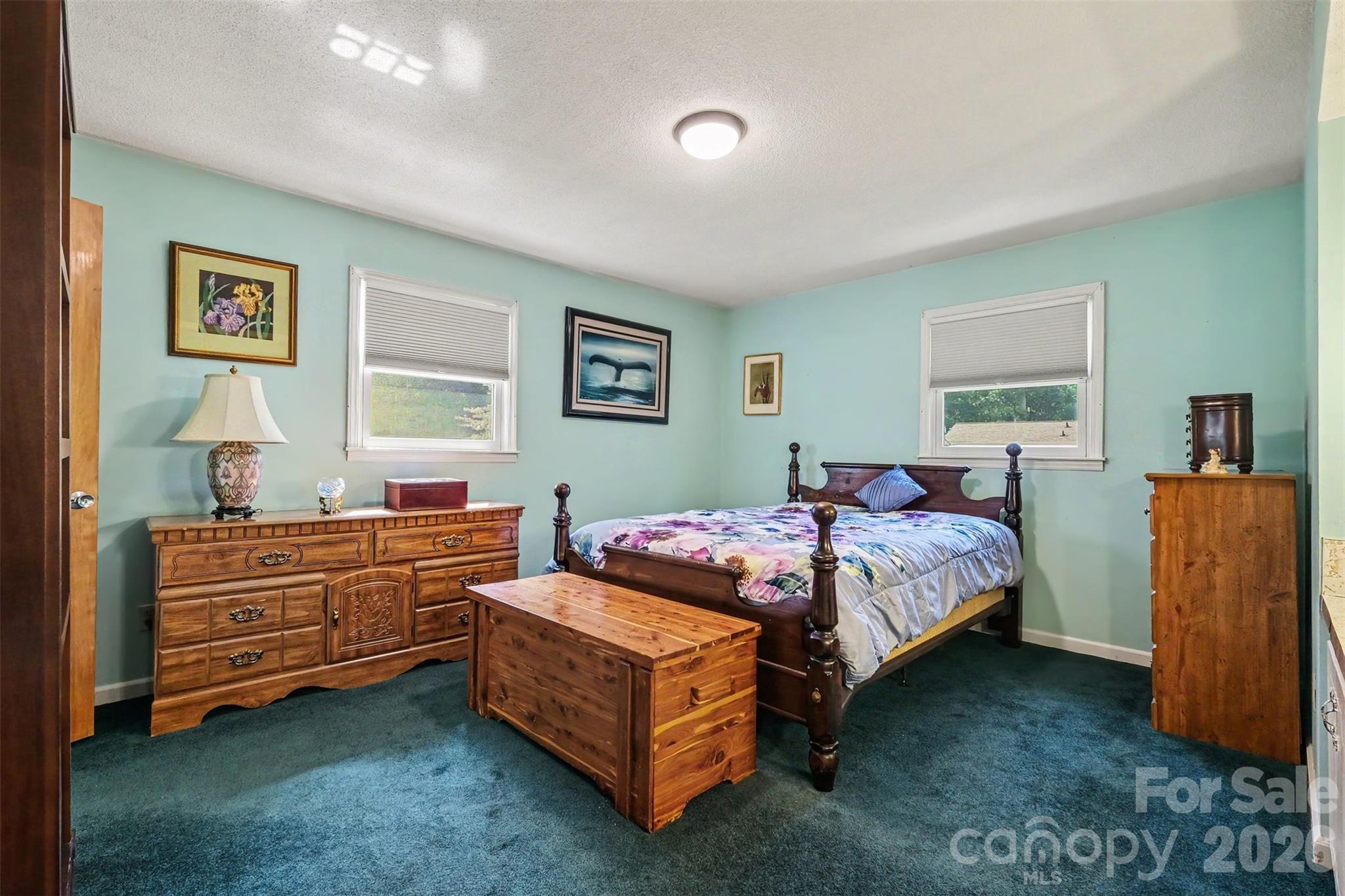 7107 Rolling Hills Drive Property Photo 5