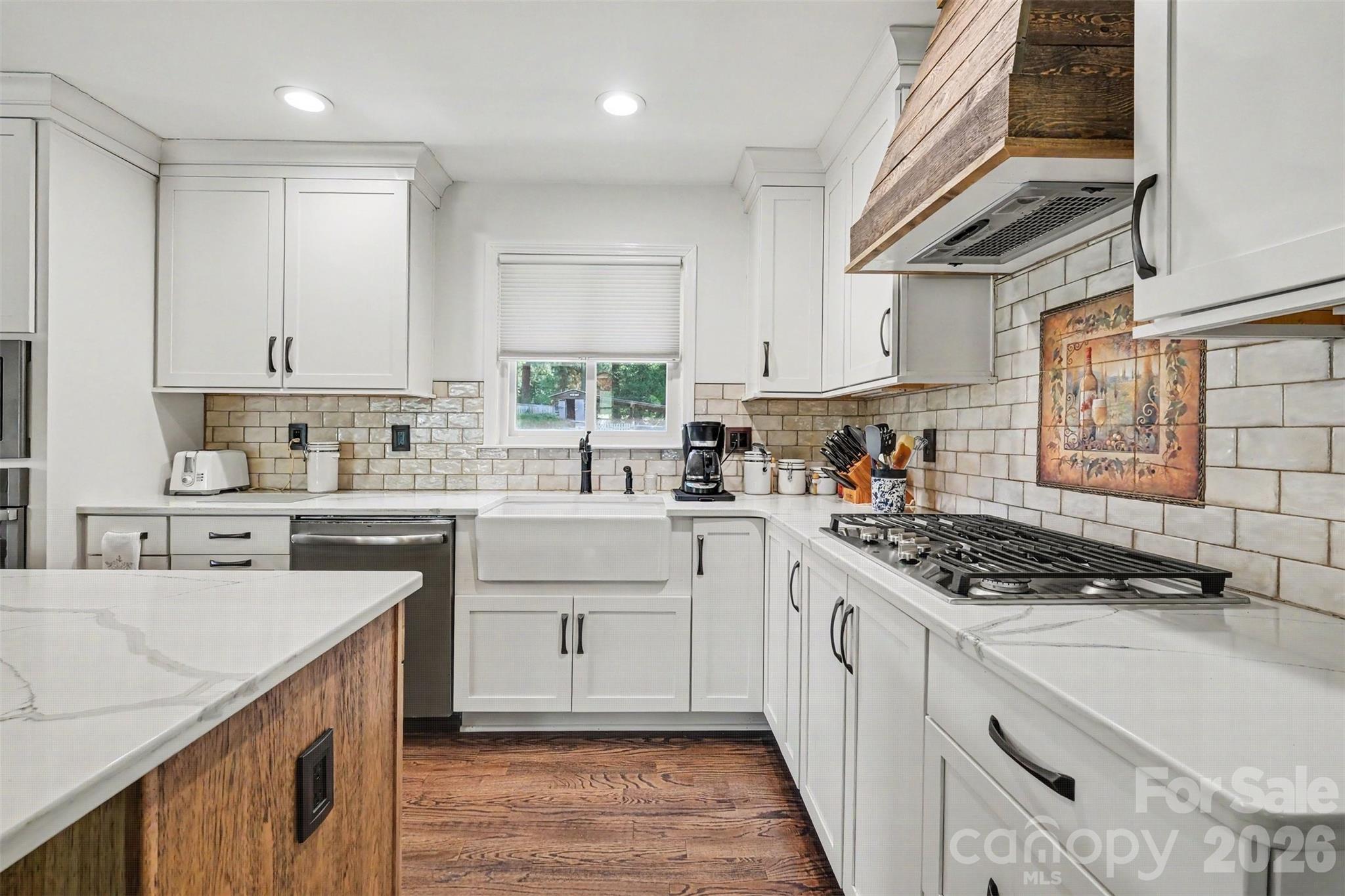 7107 Rolling Hills Drive Property Photo 19