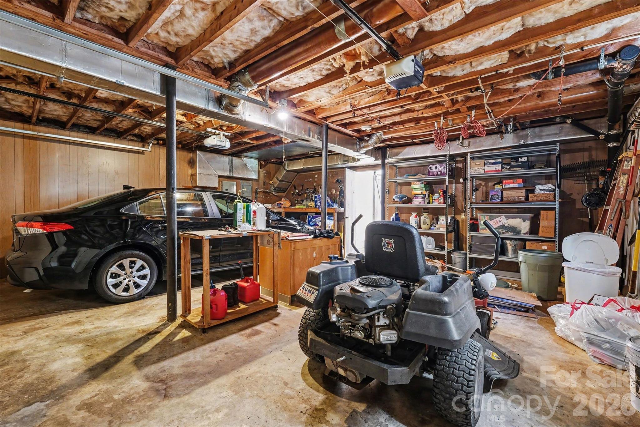 7107 Rolling Hills Drive Property Photo 43