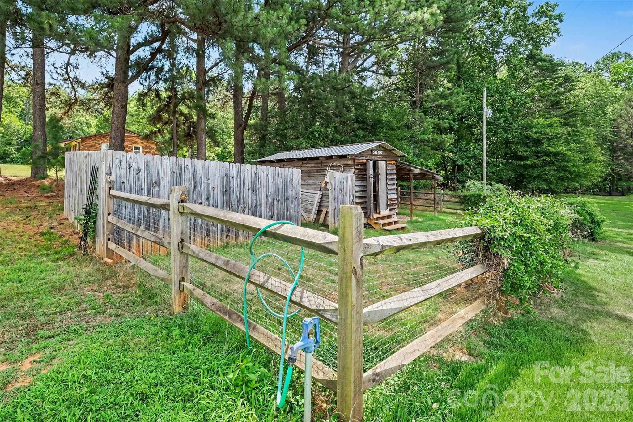 7107 Rolling Hills Drive Property Photo 45