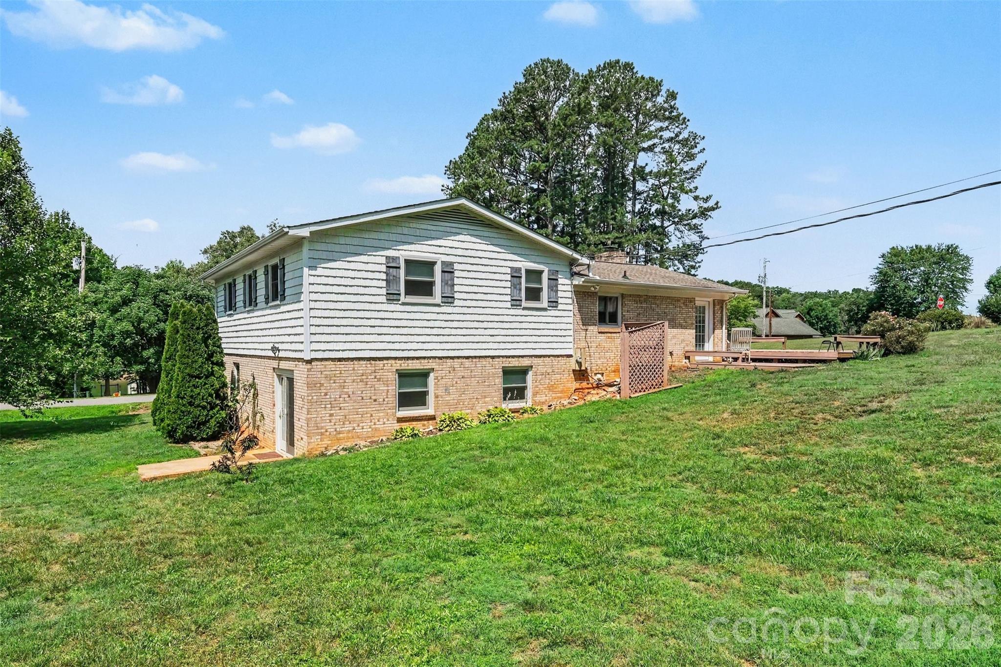 7107 Rolling Hills Drive Property Photo 46