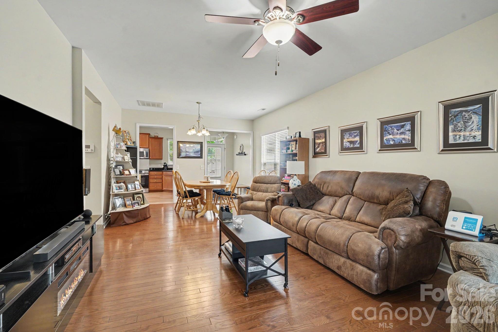 20241 Dovekie Lane Property Photo 7