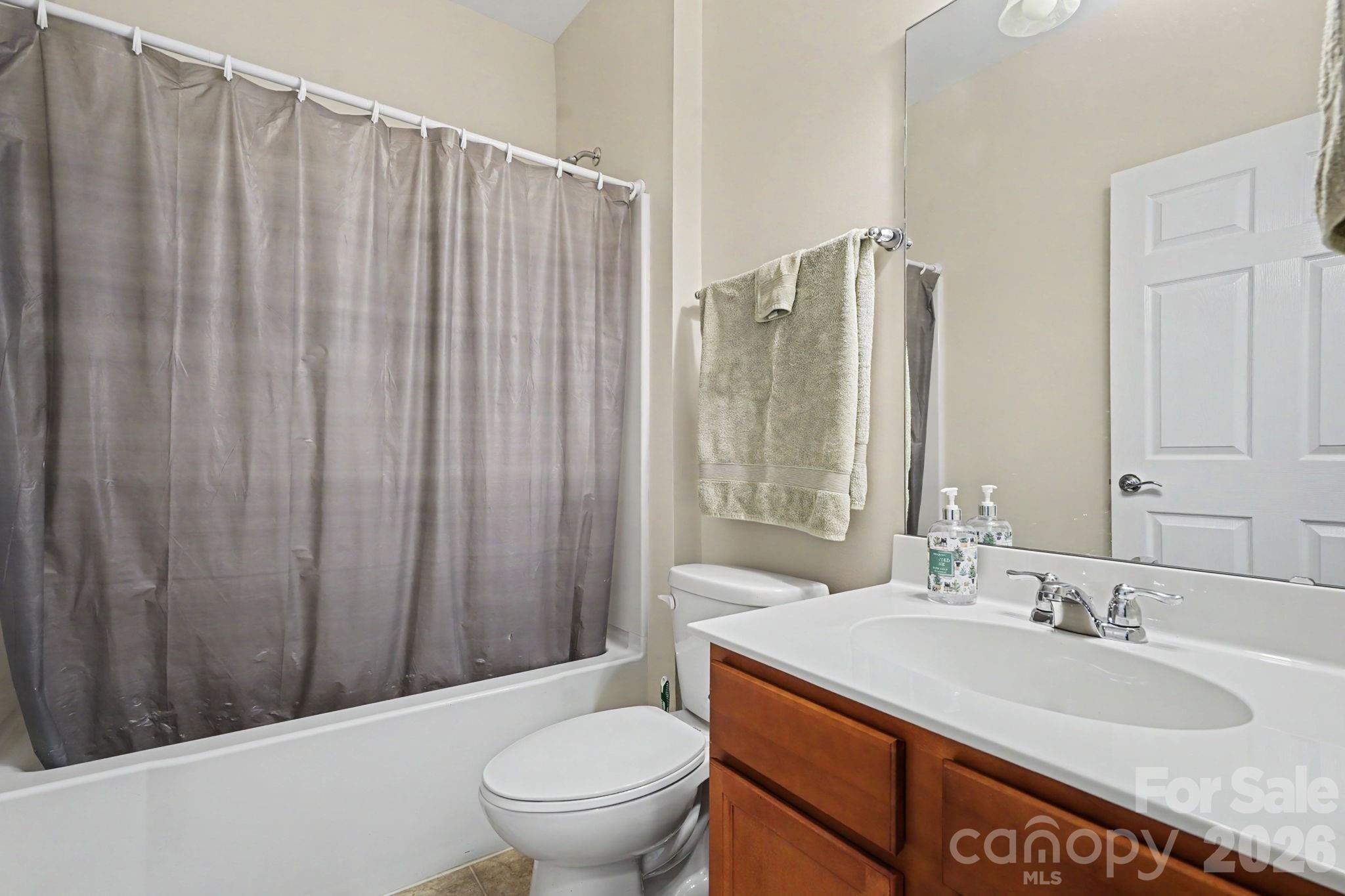 20241 Dovekie Lane Property Photo 13