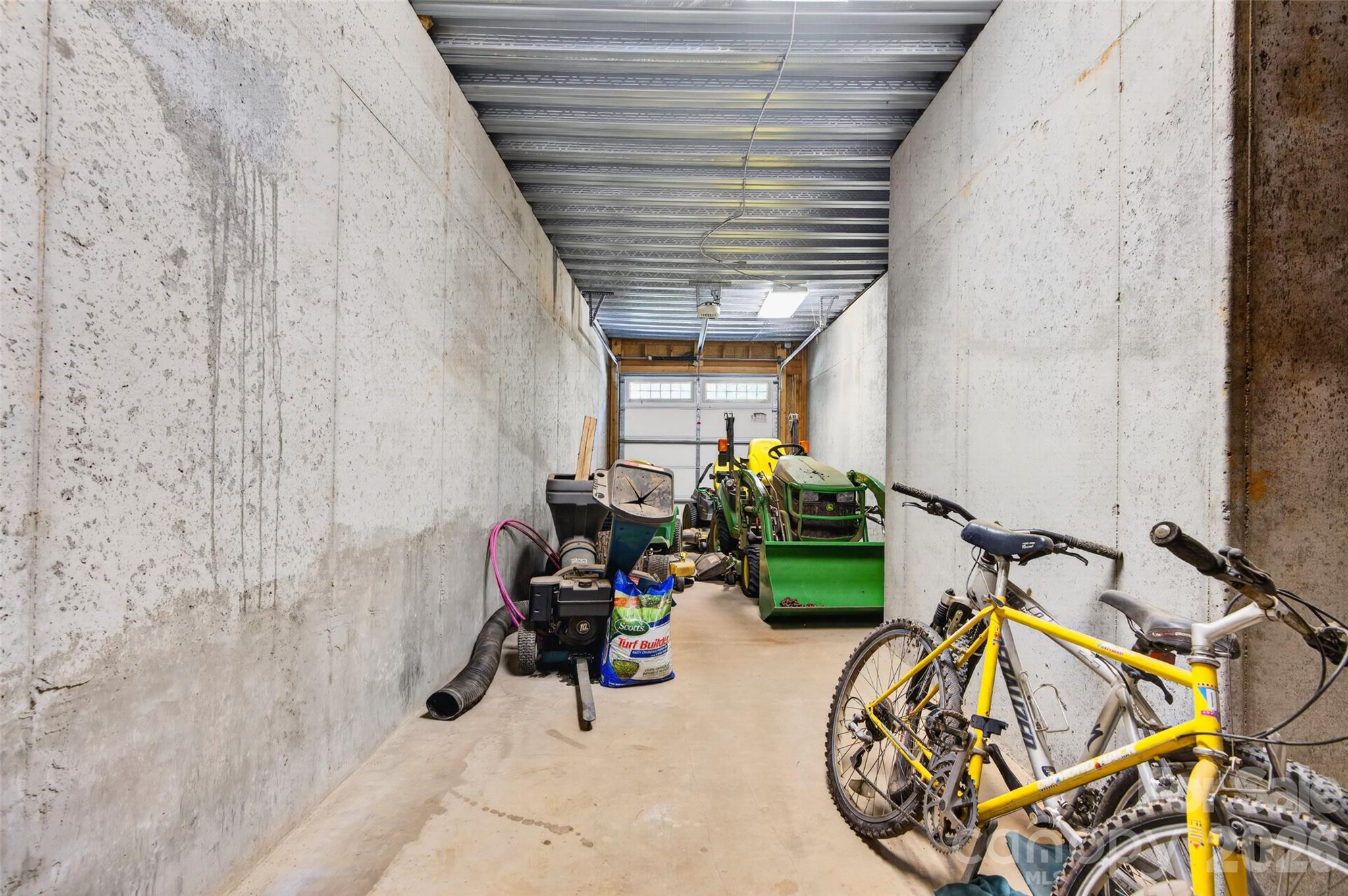 157 Natures Trail Property Photo 44