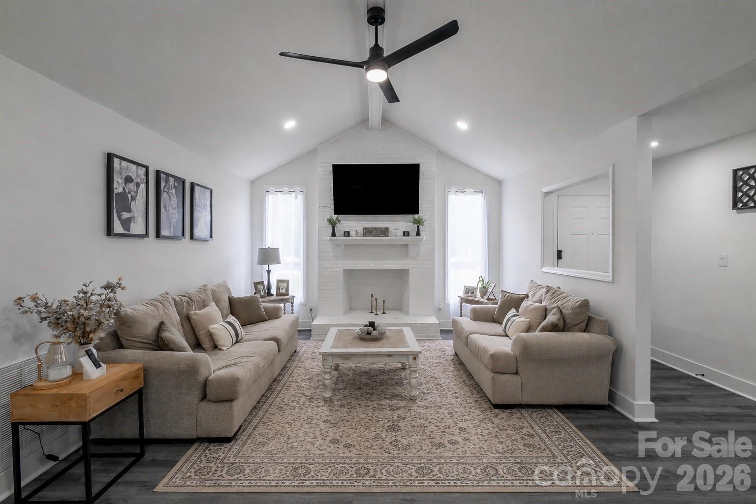 2406 Bearskin Lane Property Photo 6
