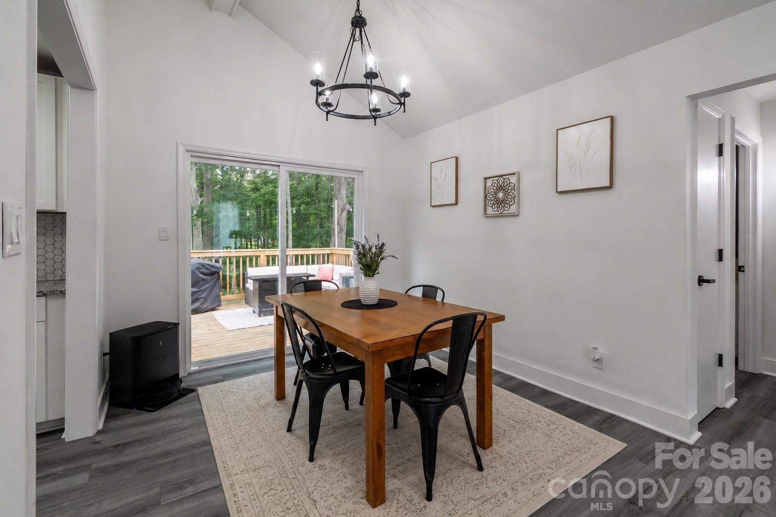 2406 Bearskin Lane Property Photo 8