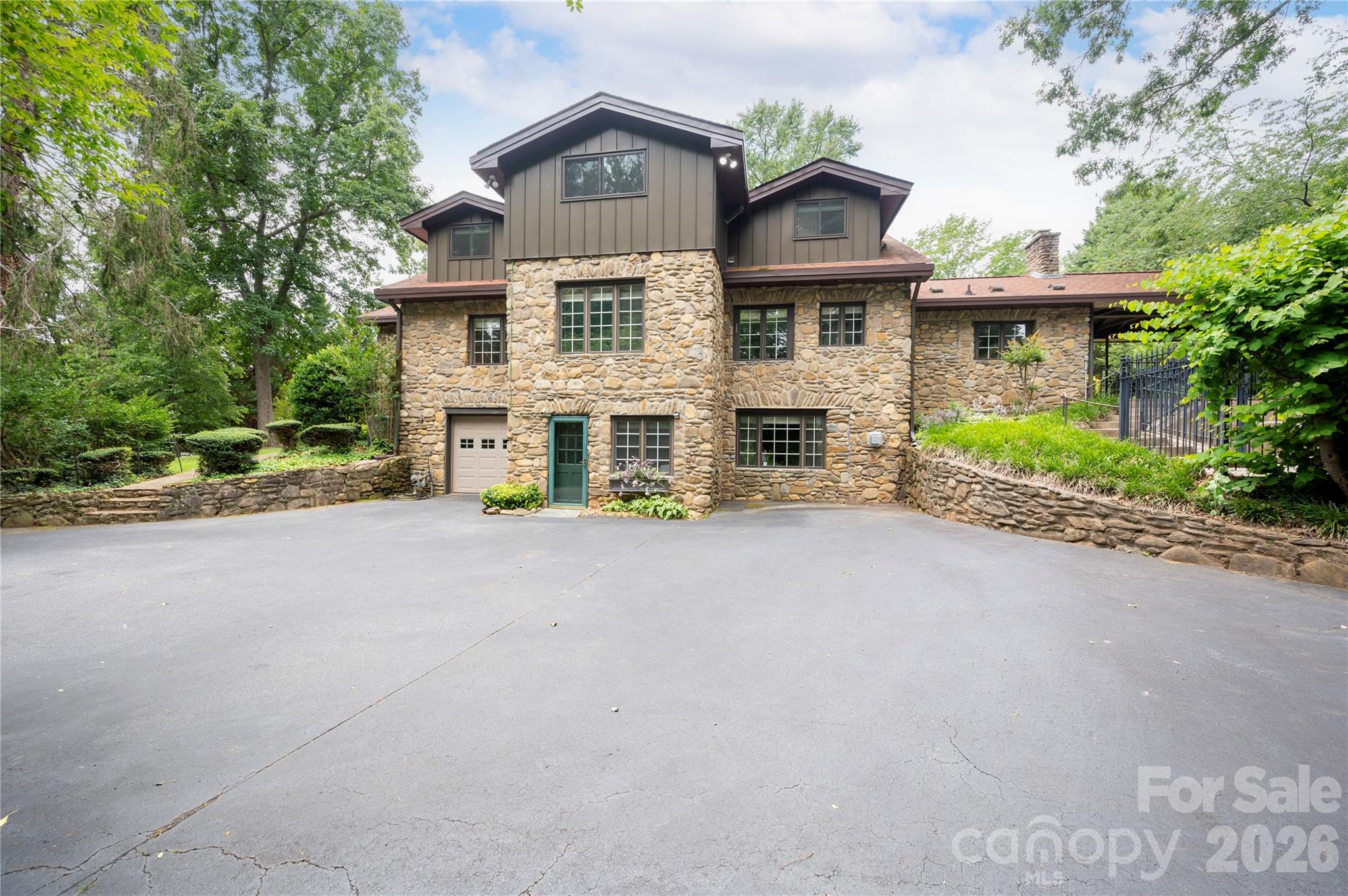 25 Inglewood Road Property Photo 30
