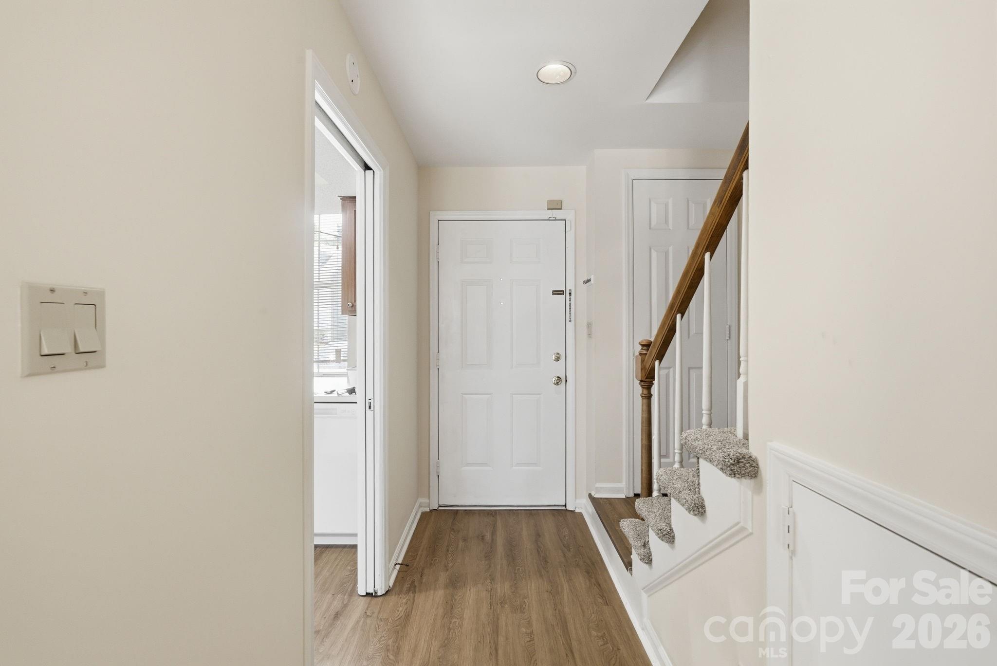 2954 Iron Gate Lane Property Photo 4